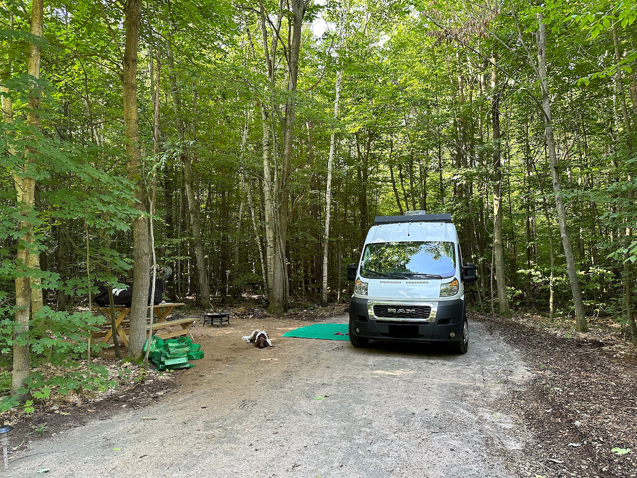 Well maintained campsite! Clean, private.