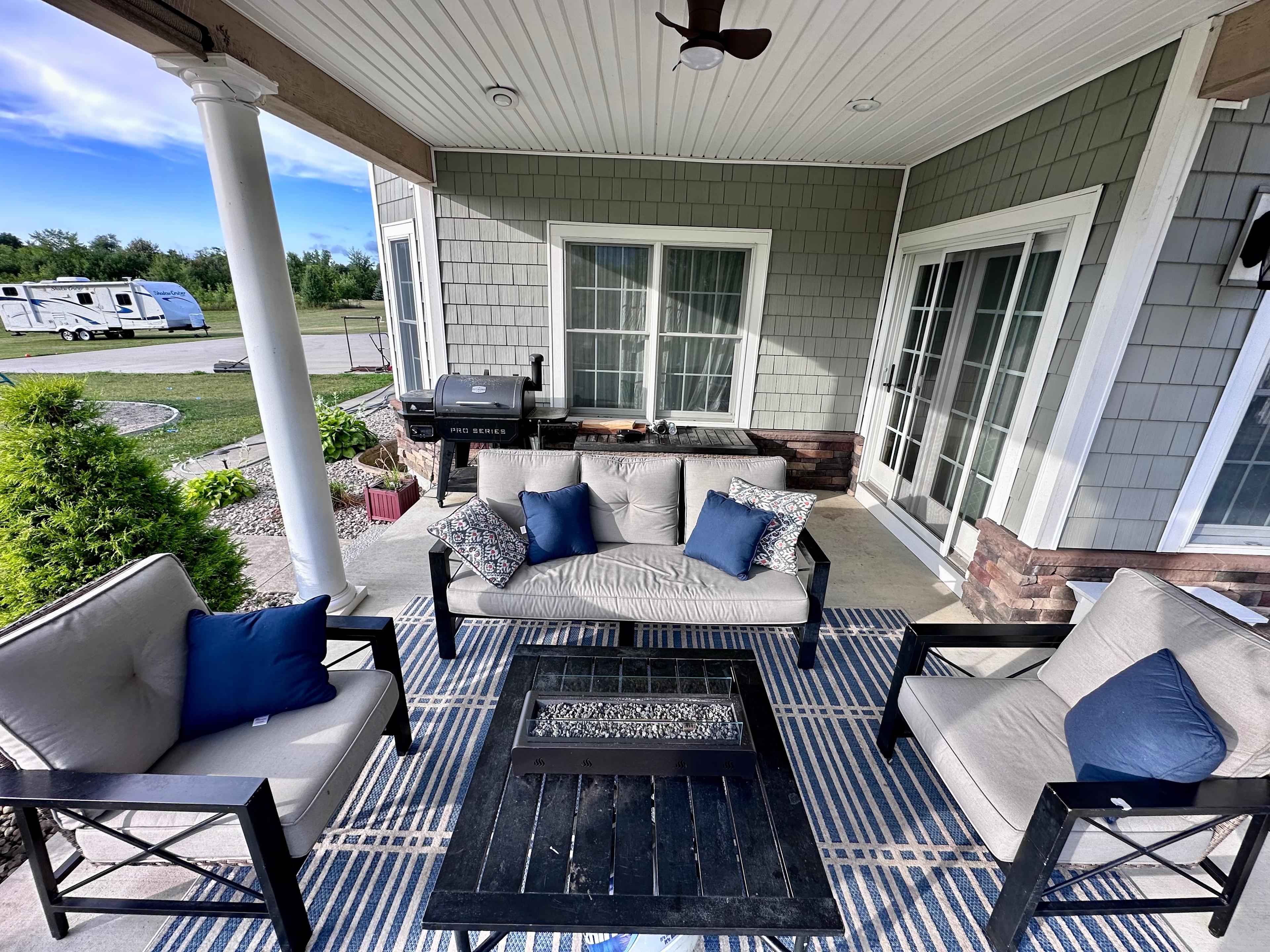 Back porch patio 