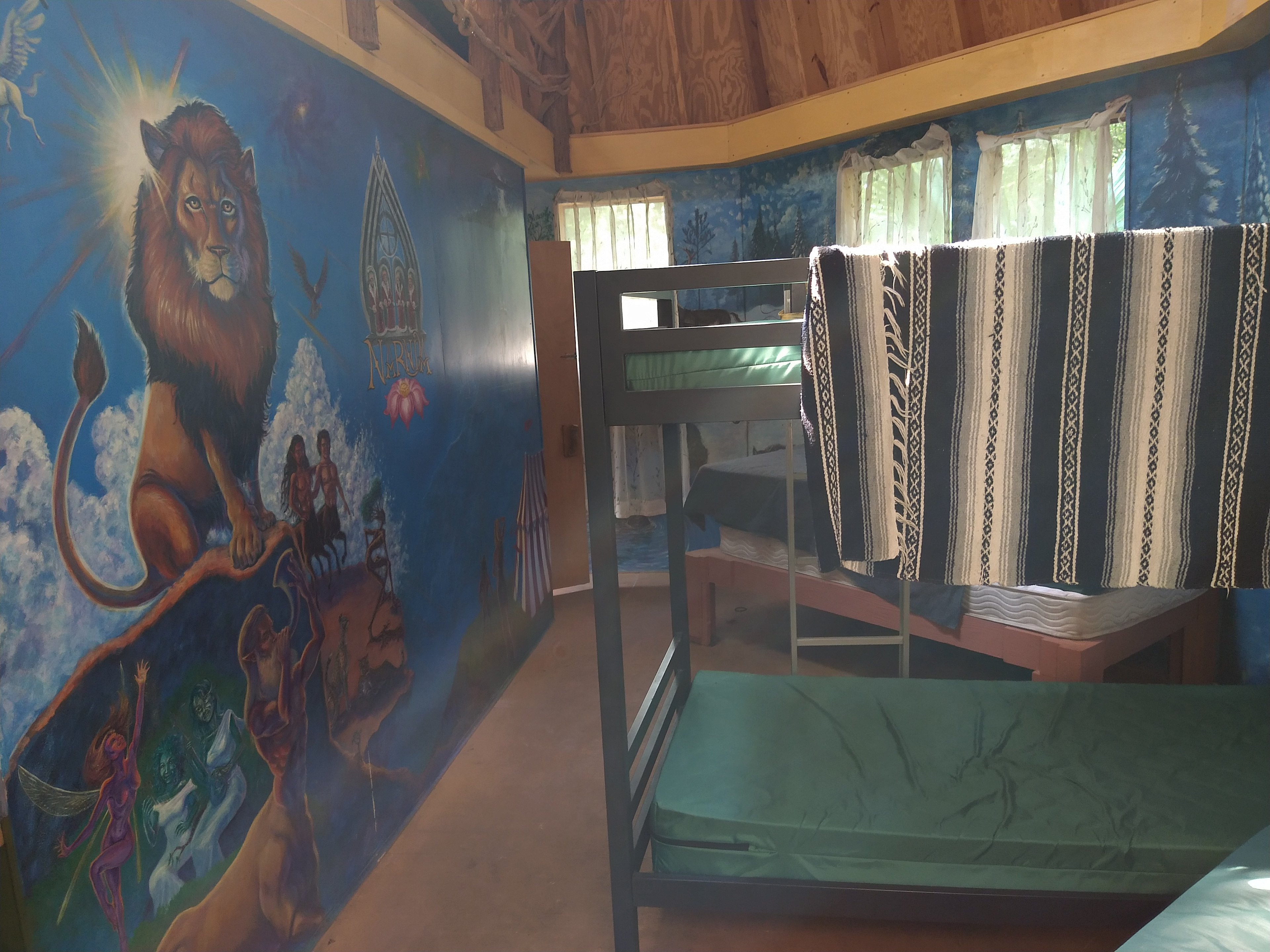 Narnia Bunk House Interior