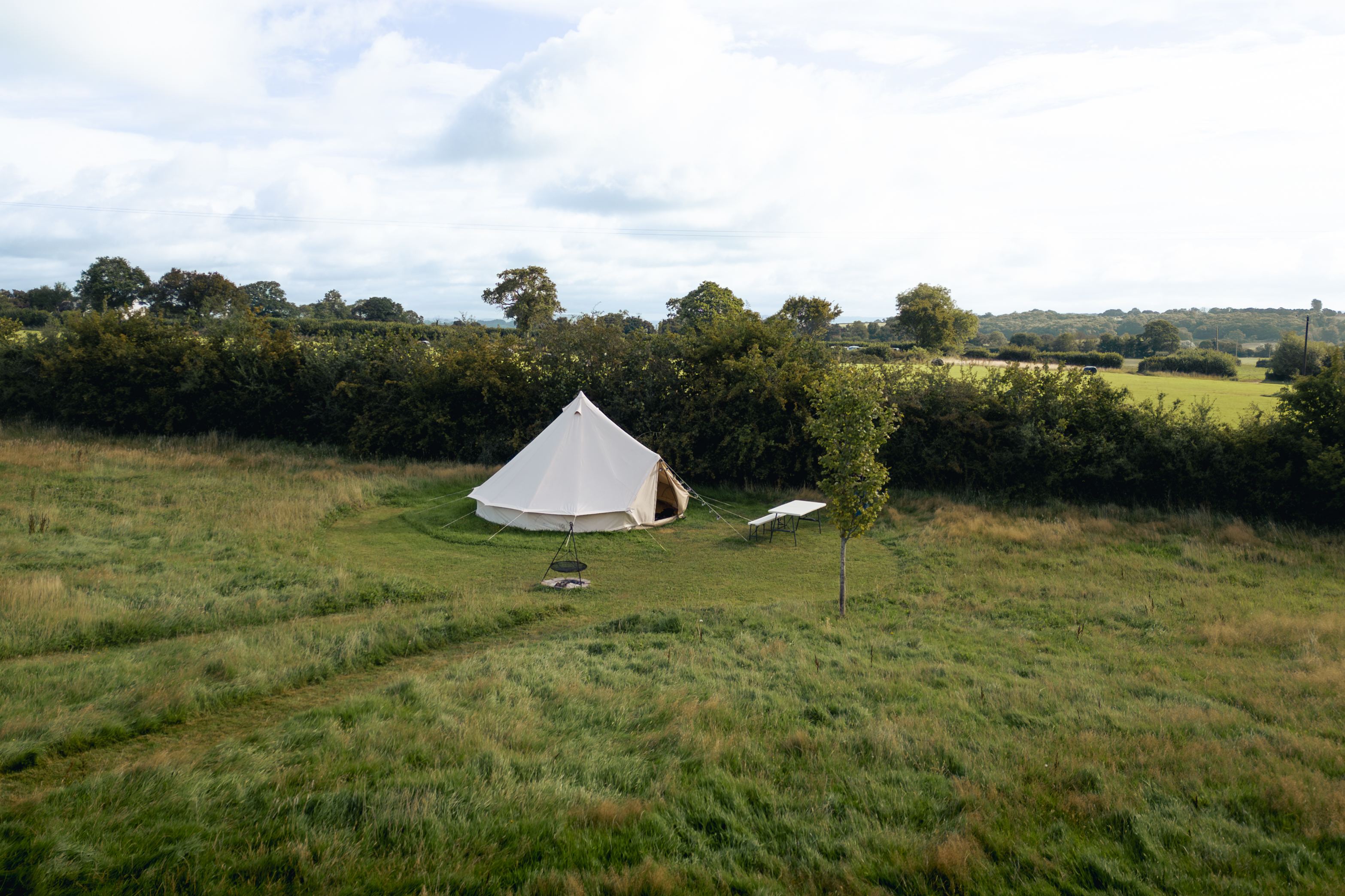 Set in a really peaceful field there was plenty of space to set up our camping equipment and room to set up a grill for outdoor cooking on the ready built campfire.