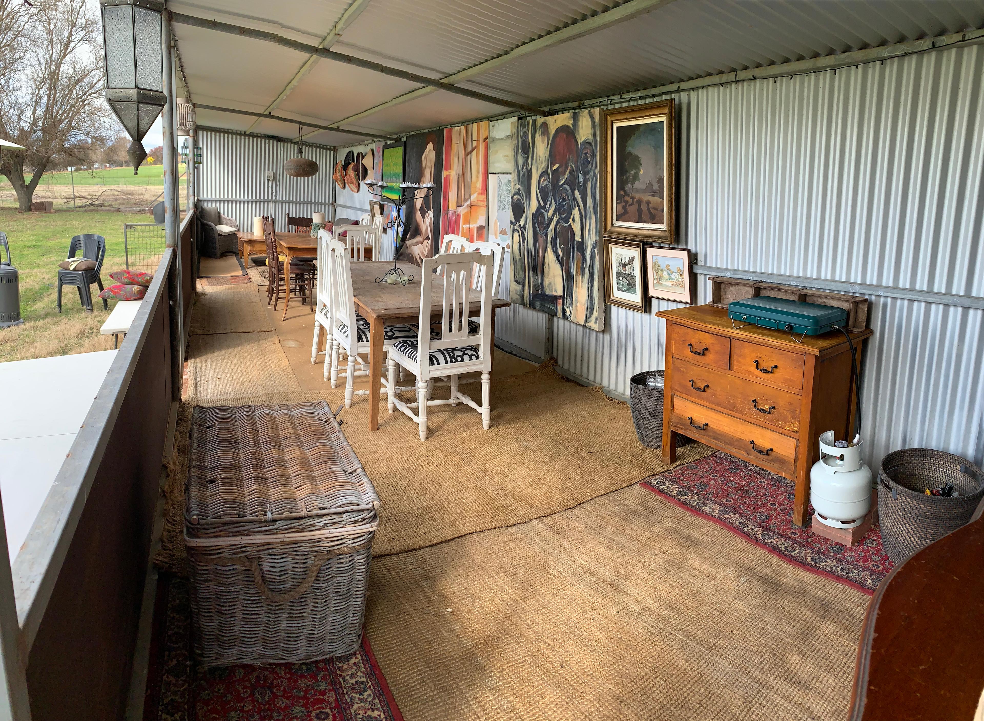 "Green Shed" Undercover entertainment area, Wombles Common. For everyone to share. Also fire pit area.