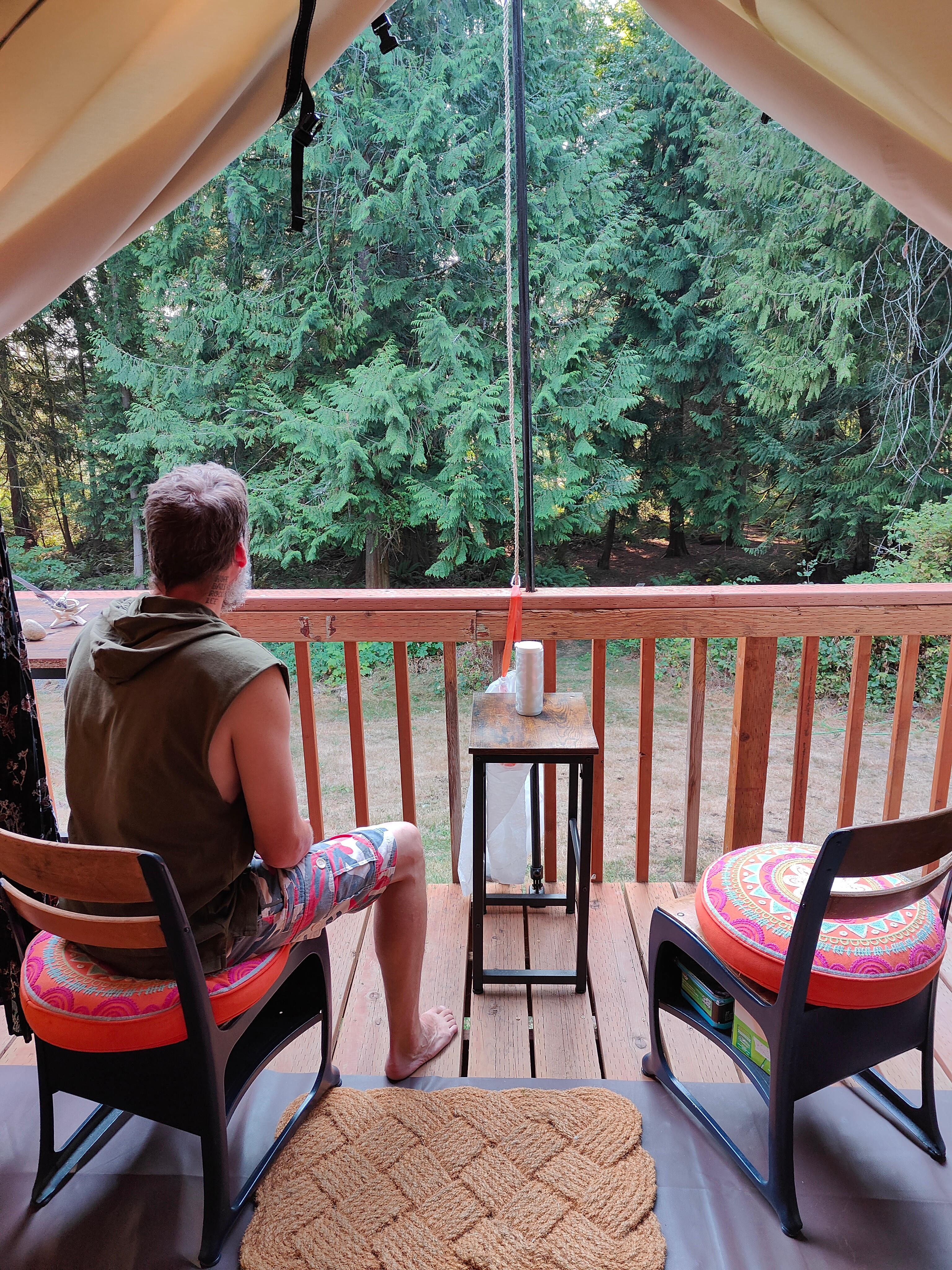 Poulsbo Hidden Creek Hideaway
