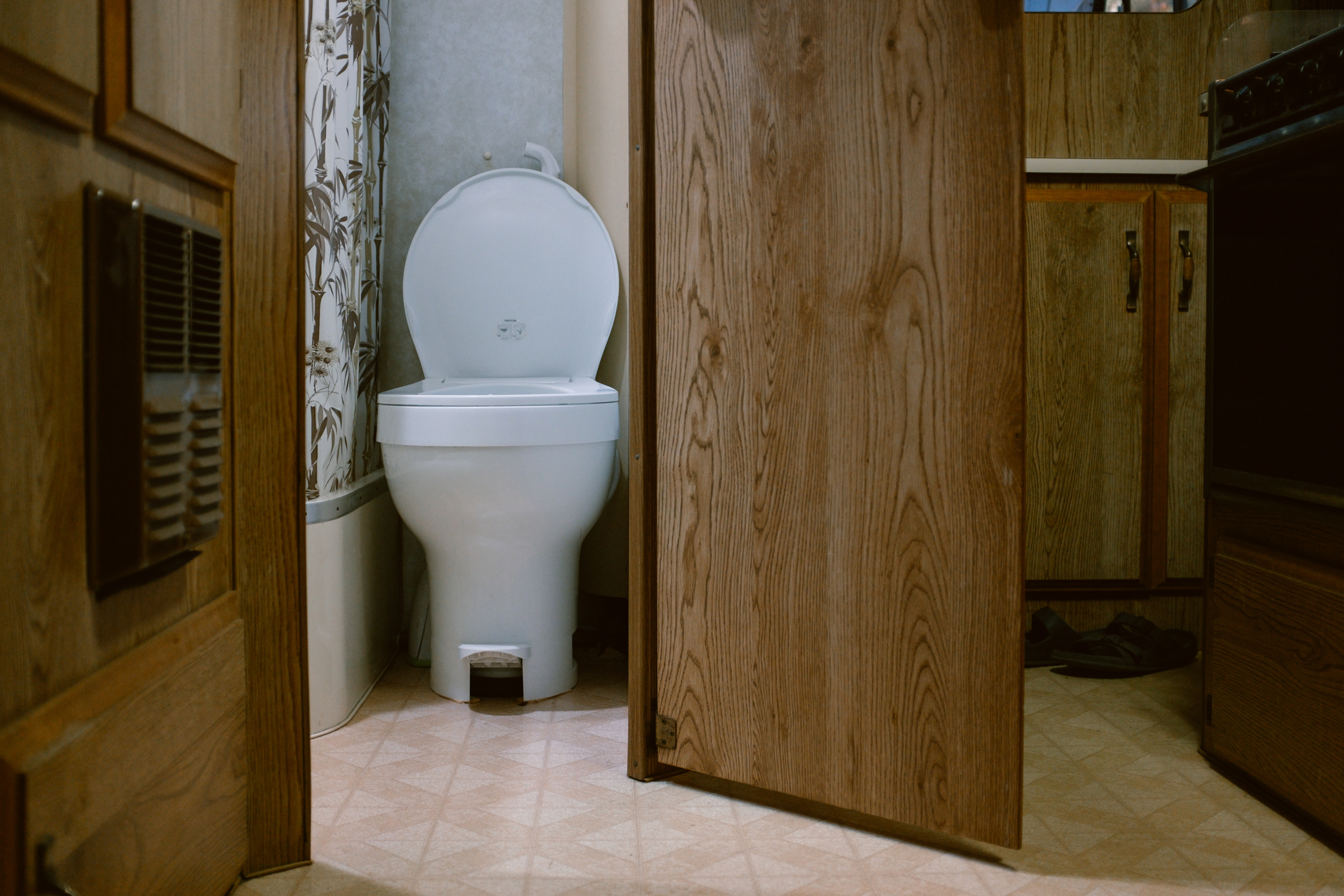 Toilet flushes and a bidet! Luxury!