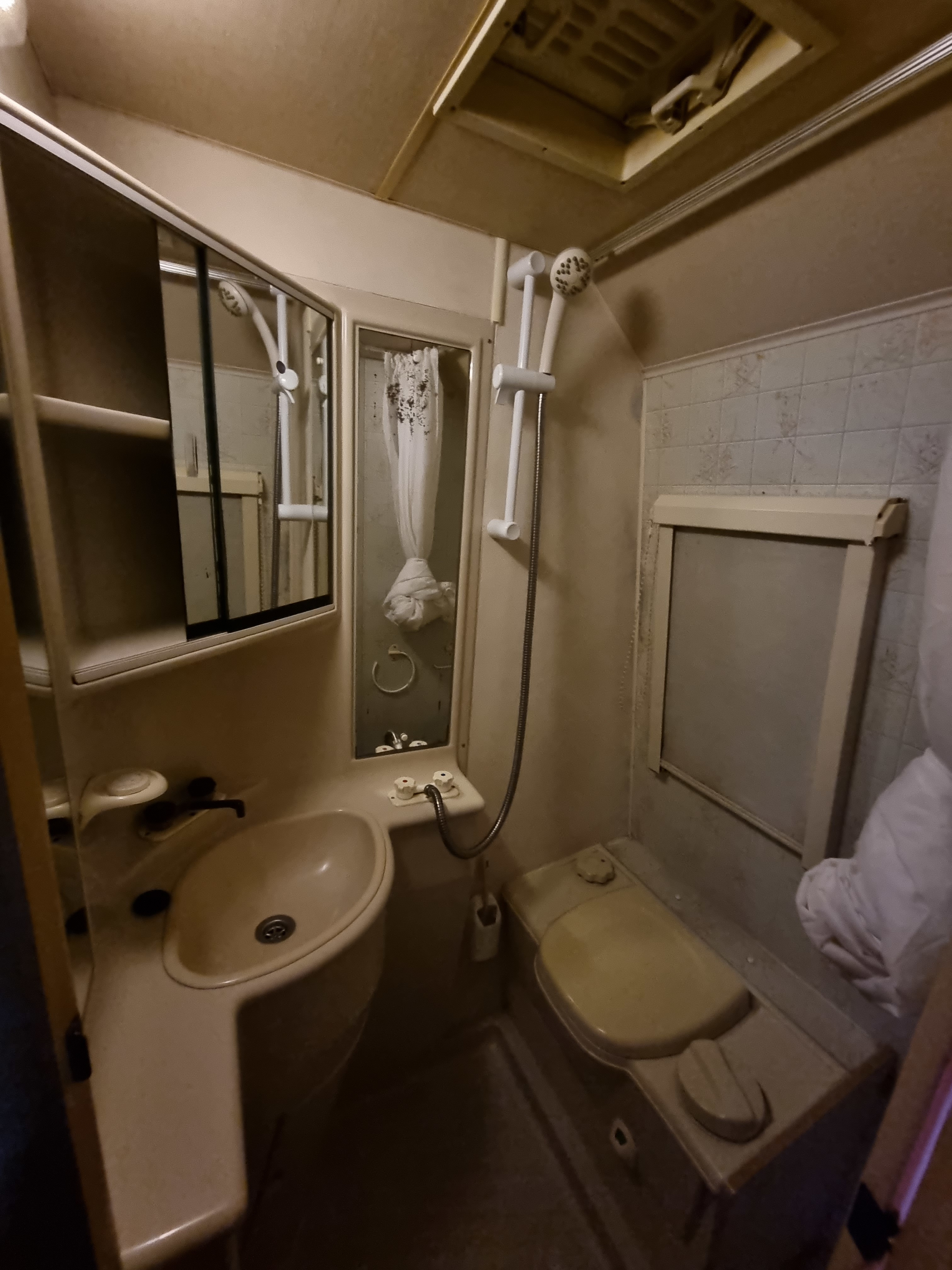 Shower/Toilet wet room.