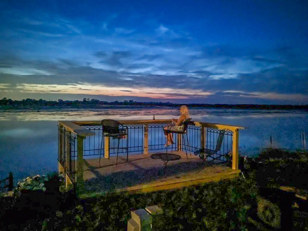 WaterFront Saginaw Bay - All Year