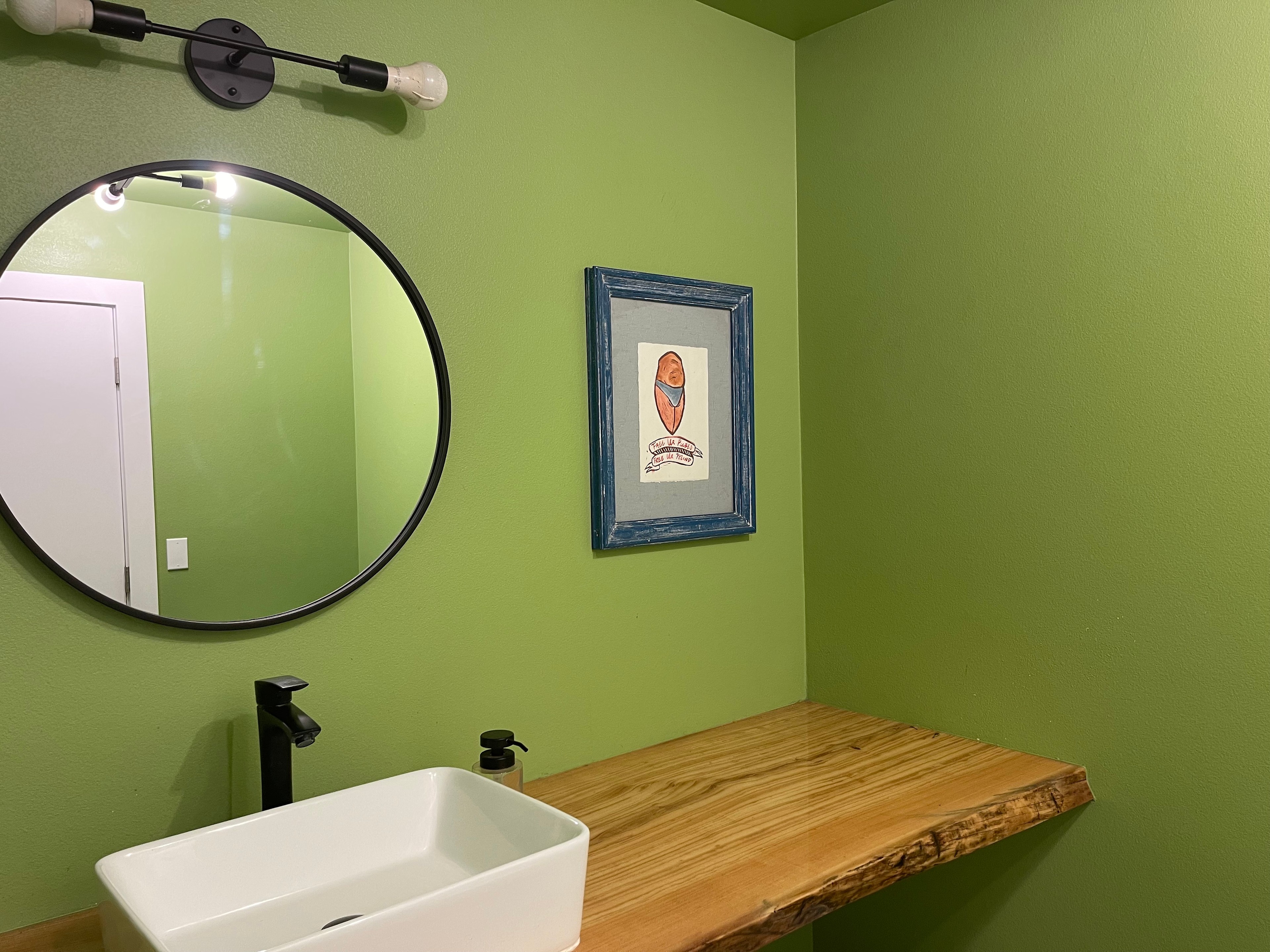 Mt Hood Vanlife Oasis w/ Coworking!