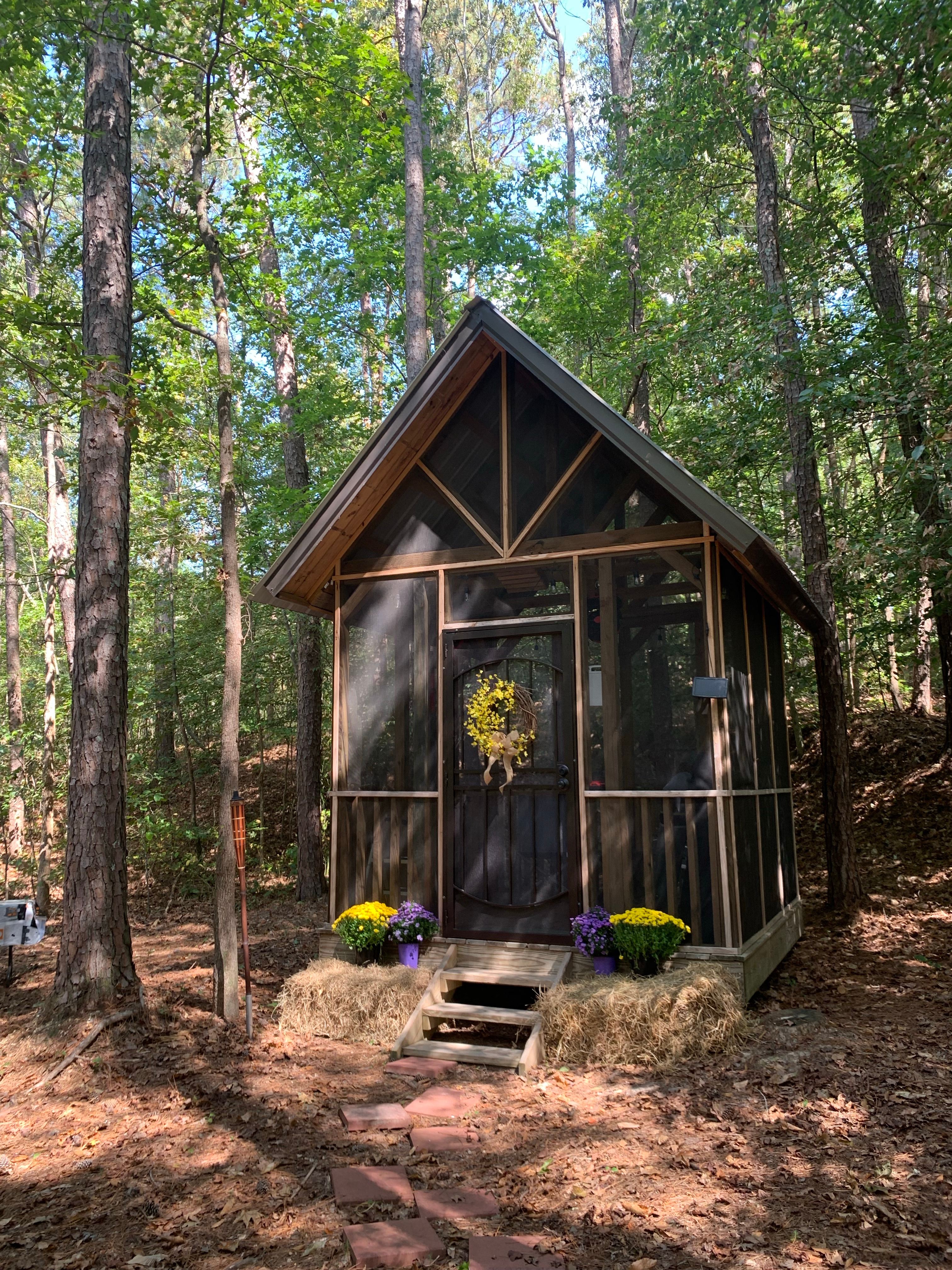 Pondside Retreat @ Smith Springs