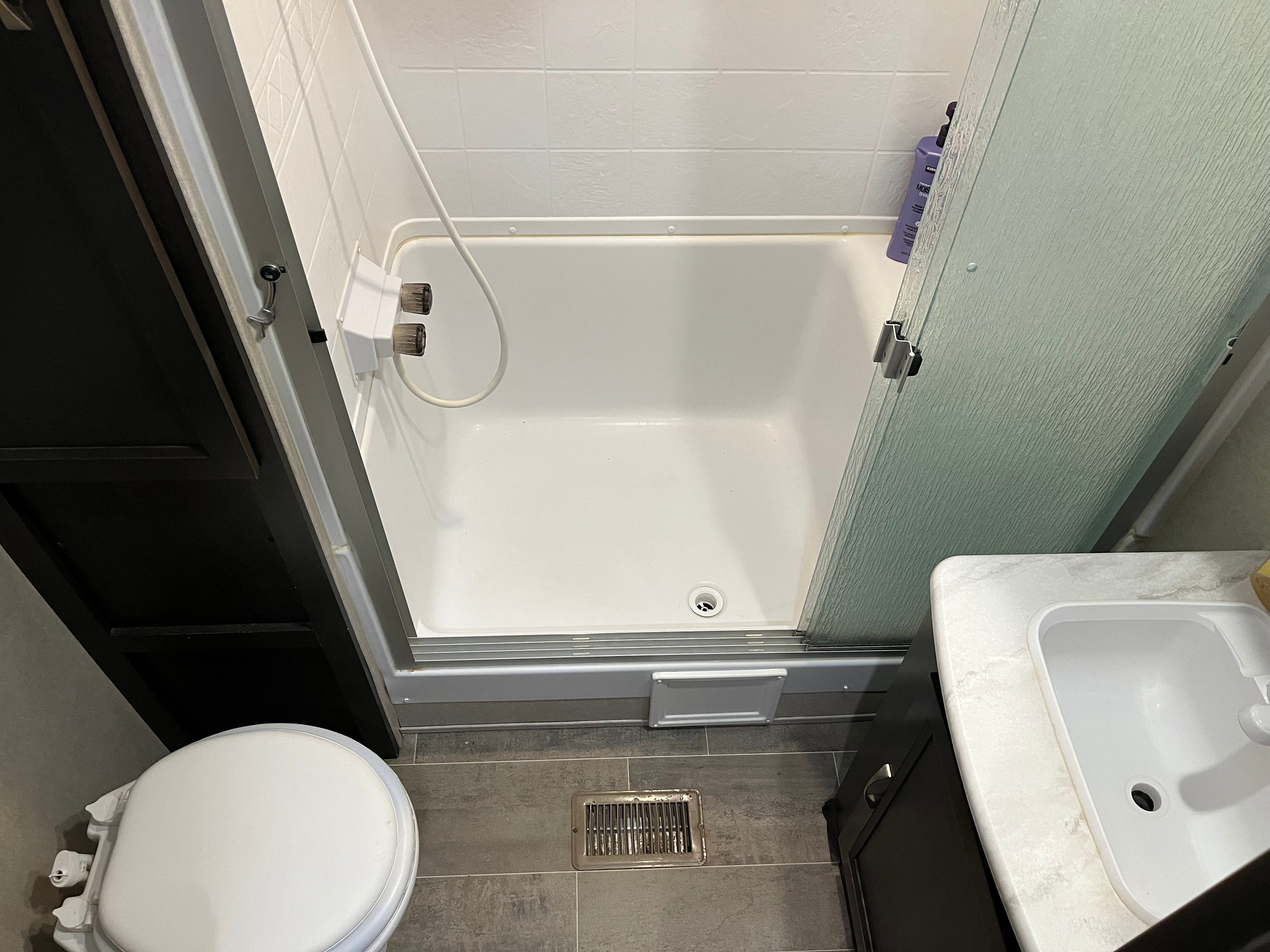 300 feet off Payette river Puma RV