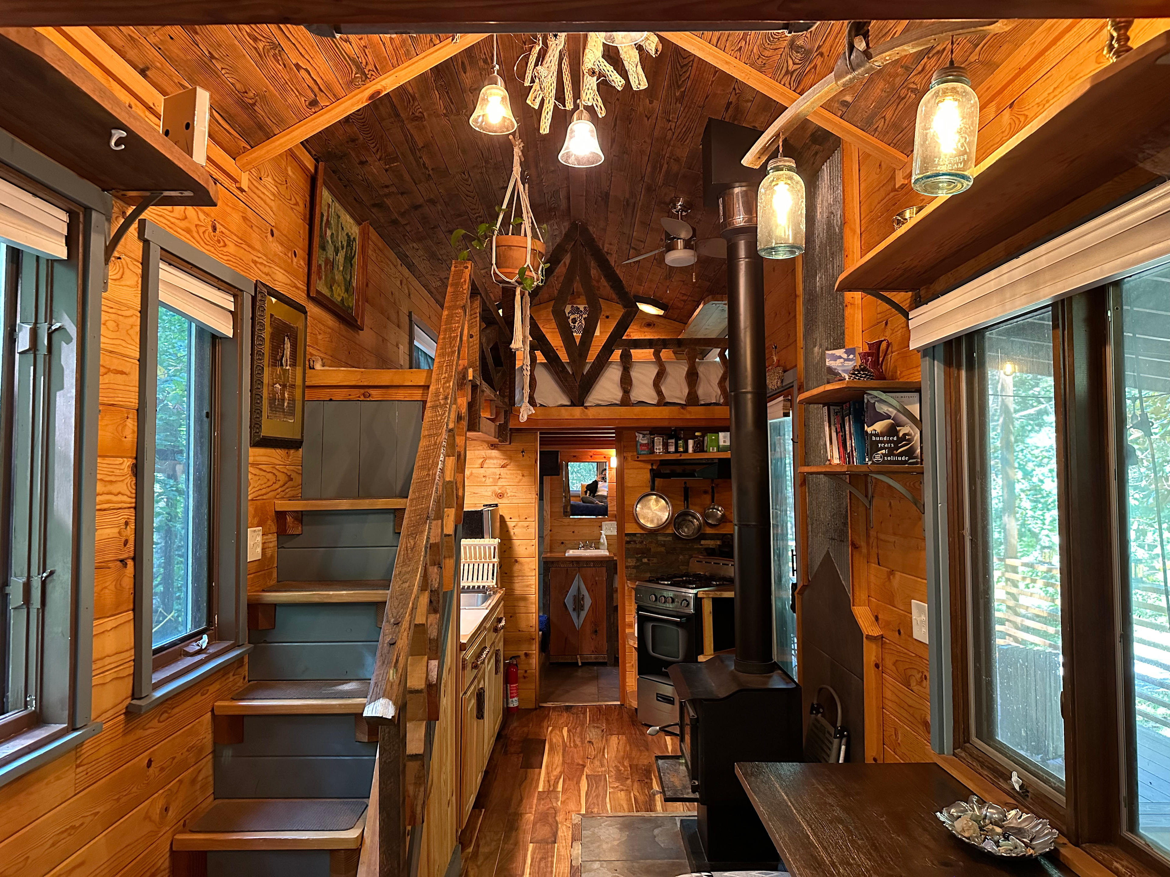 Pink Fox Cove Cabin Retreat