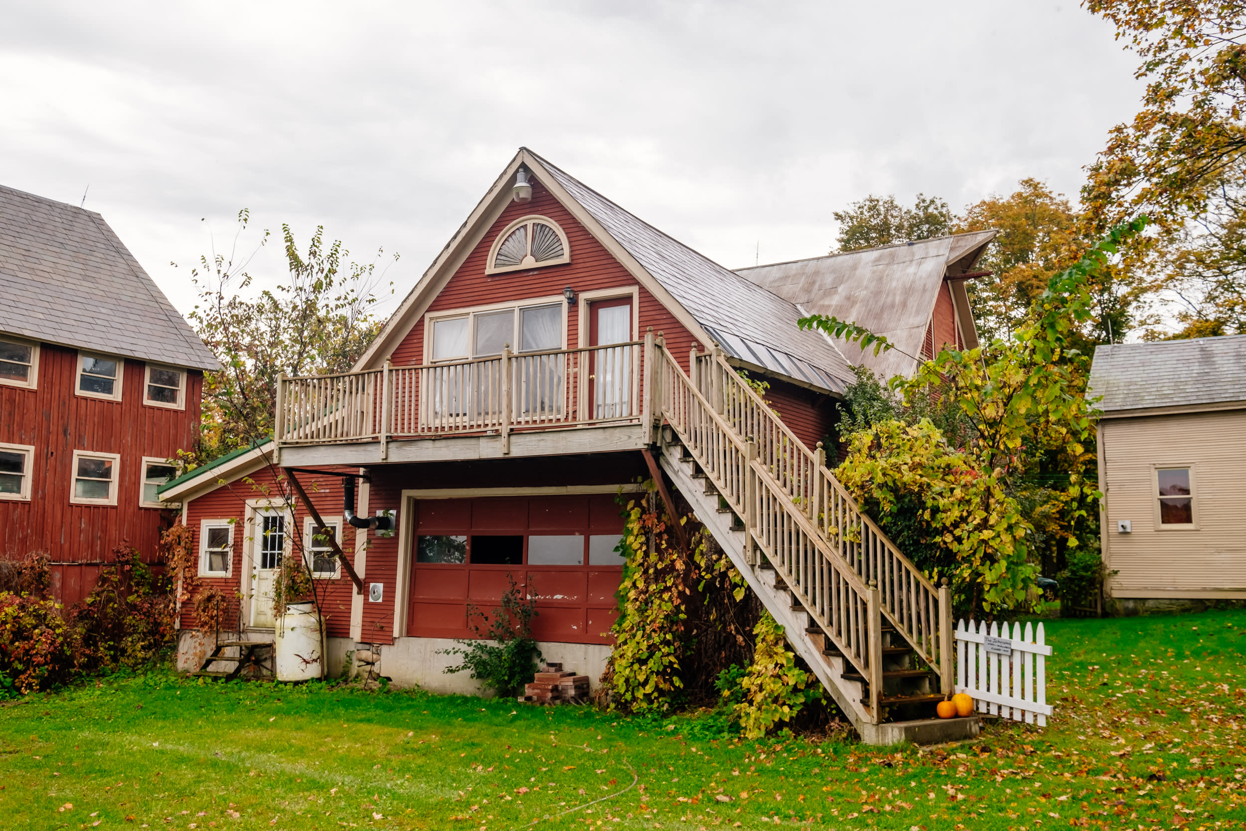 Front view of building and loft