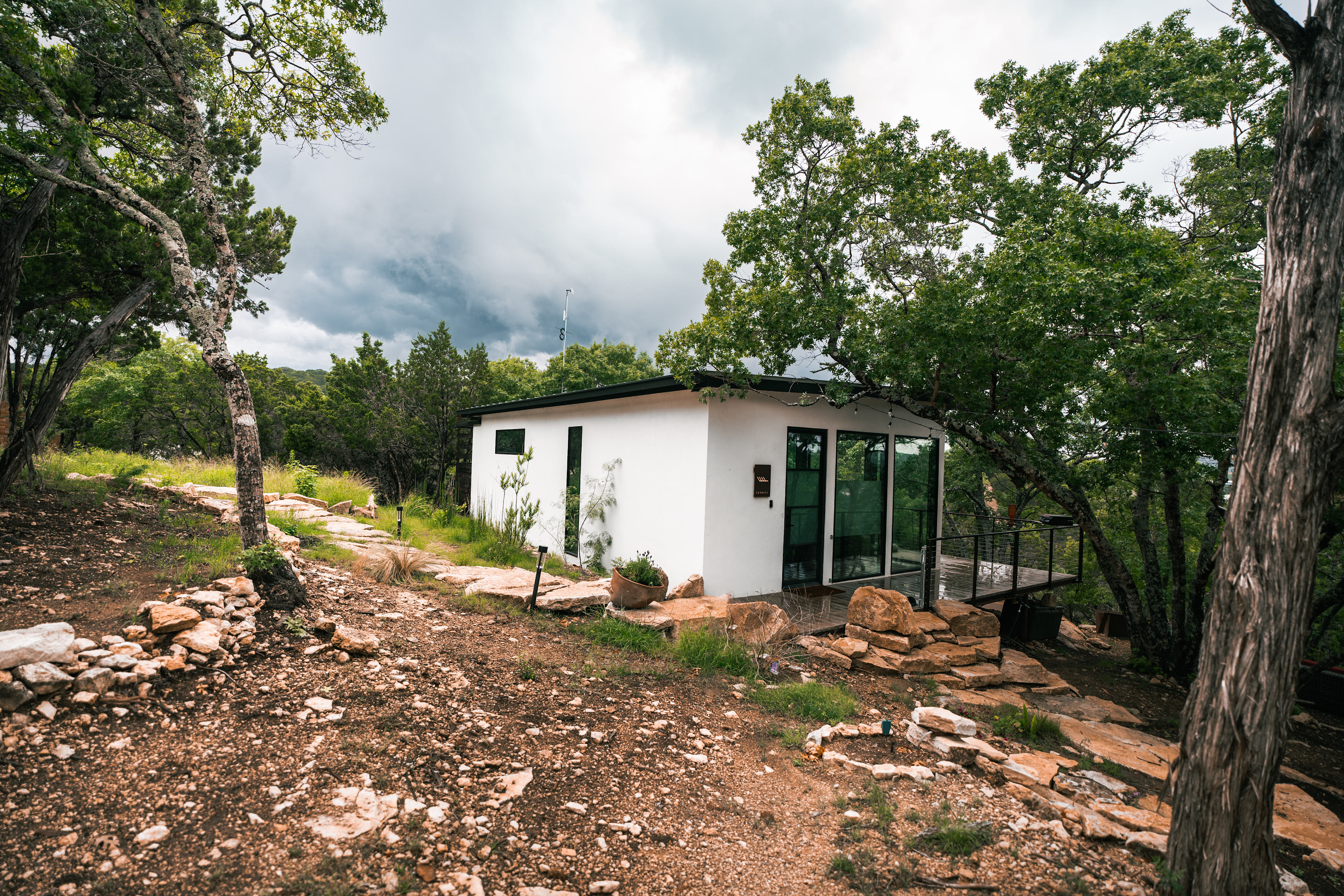 The shelter is placed to allow for privacy both inside and out. 