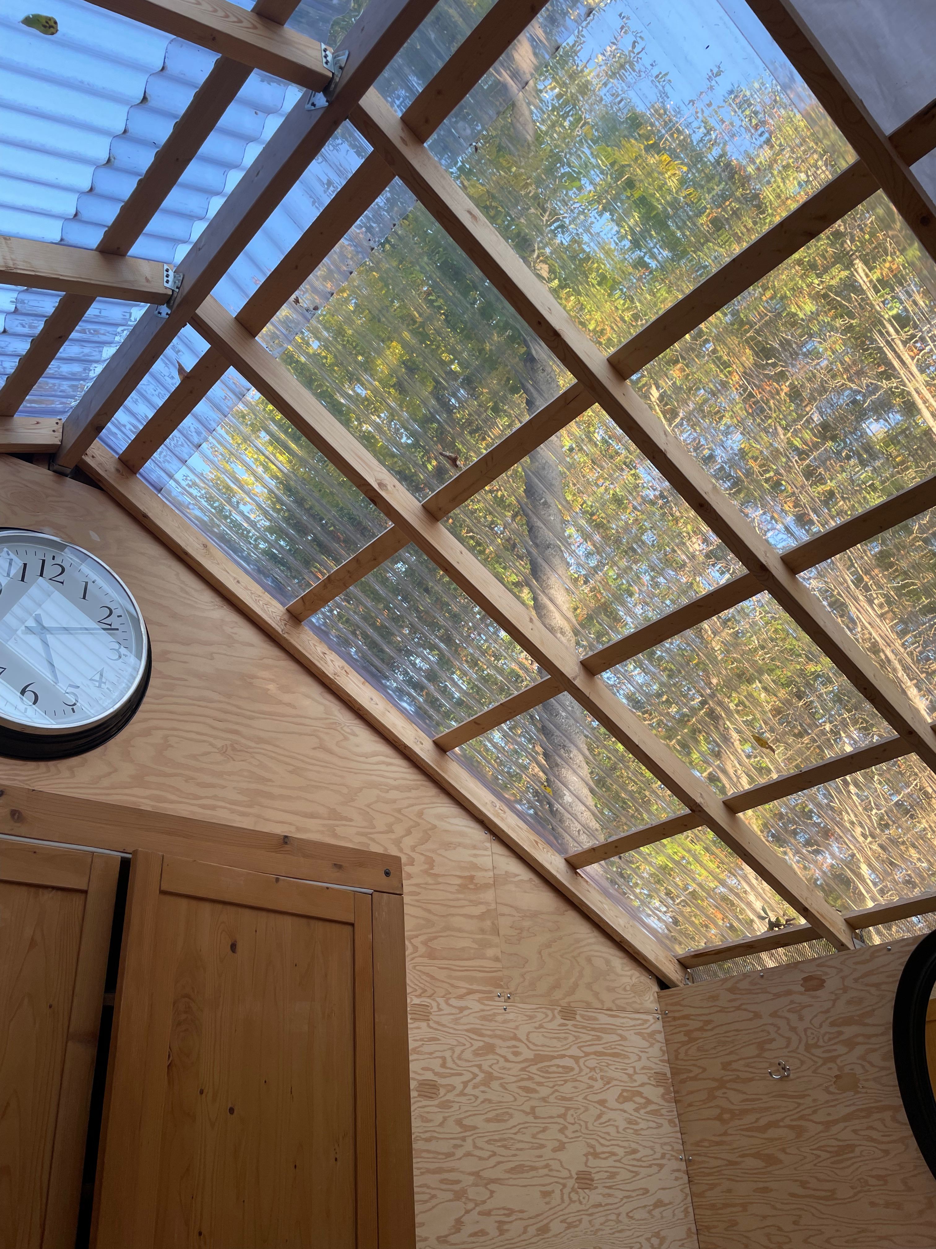 Glamping bathroom roof