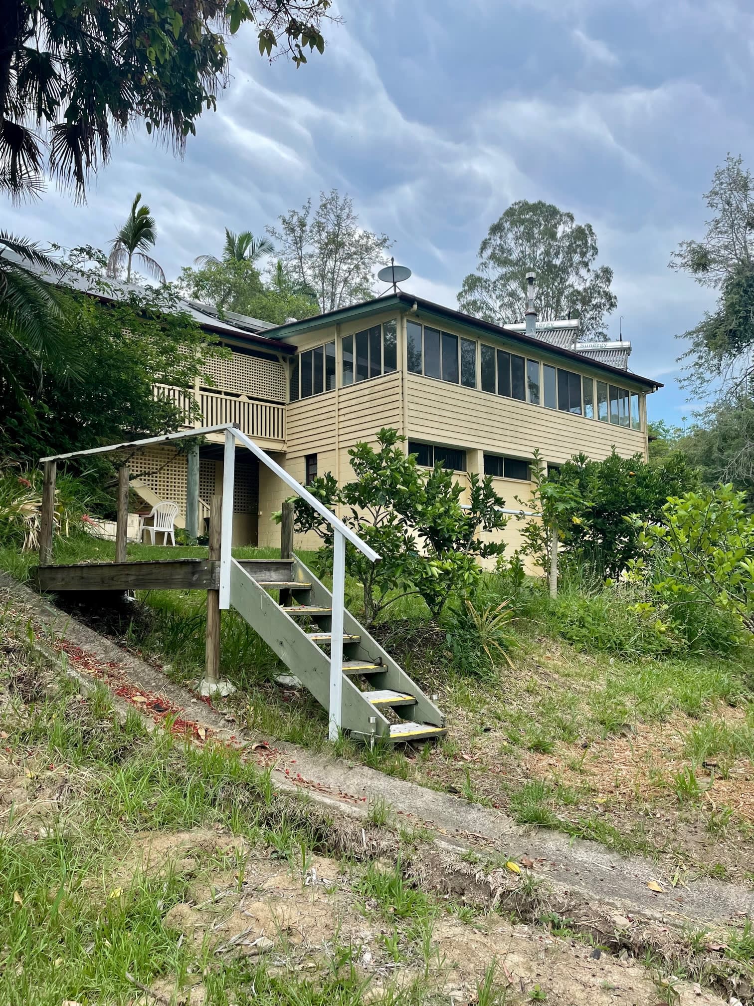 Looking at the Shower/Toilet Facilities from the camping ground. 