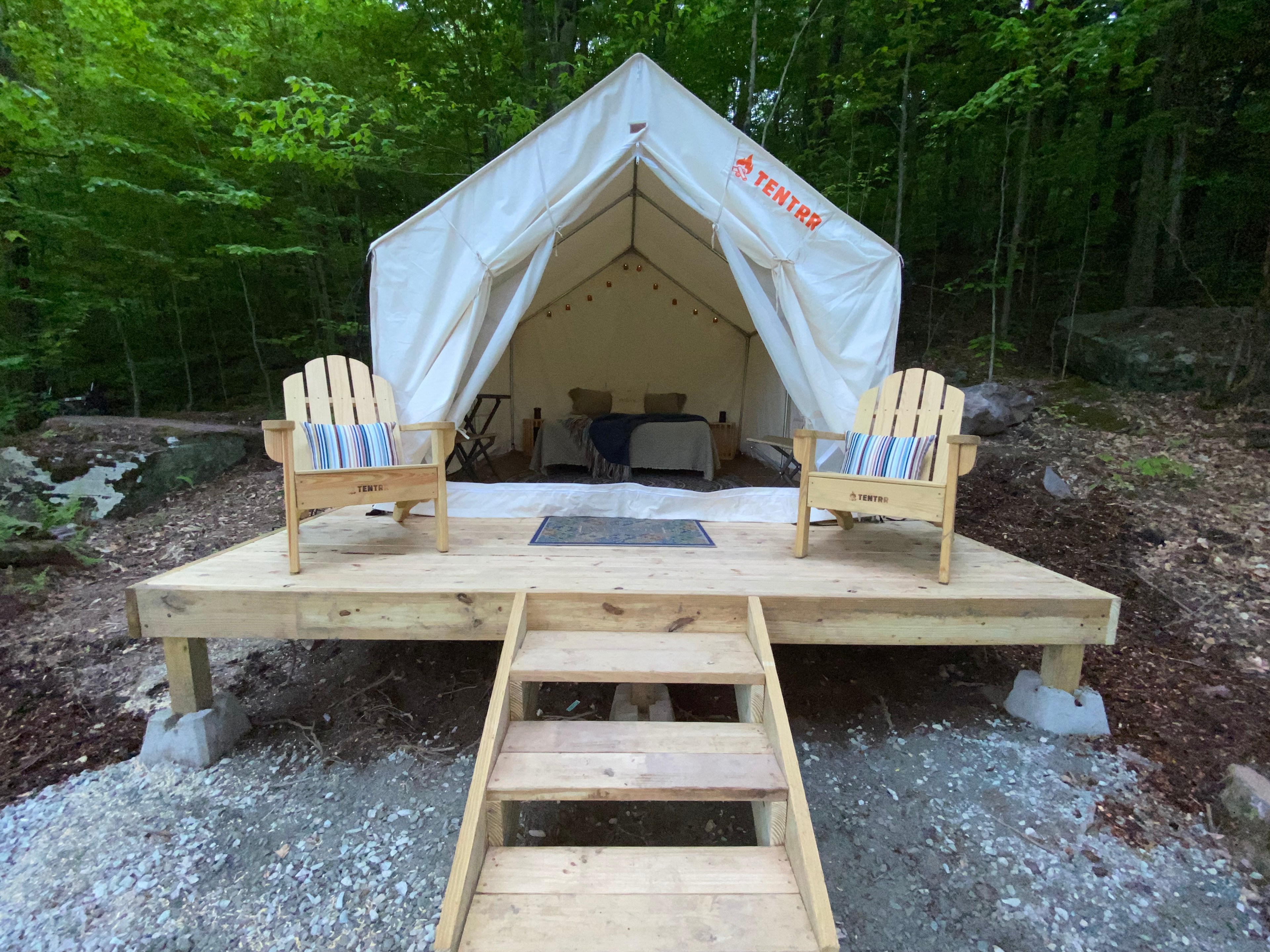 Daydreamin on Dyberry Creek