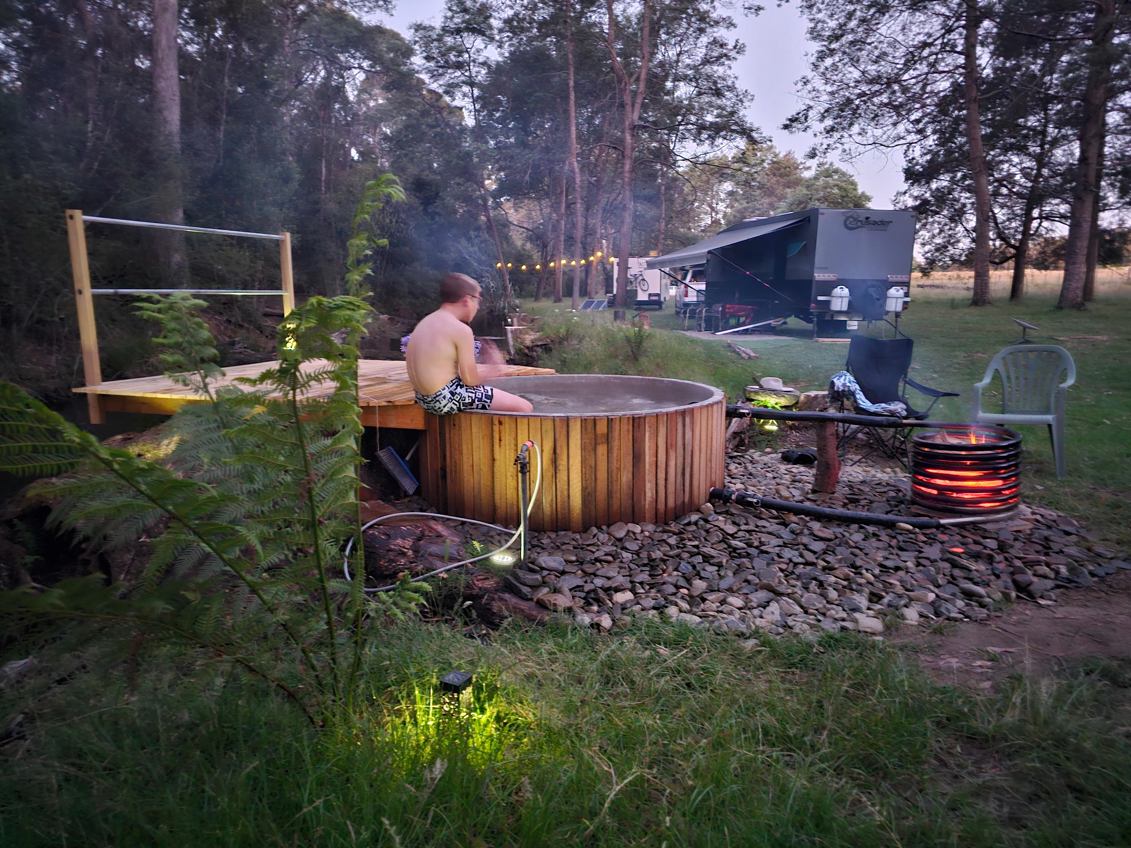Duckbill Banks Camp & Hot Tub