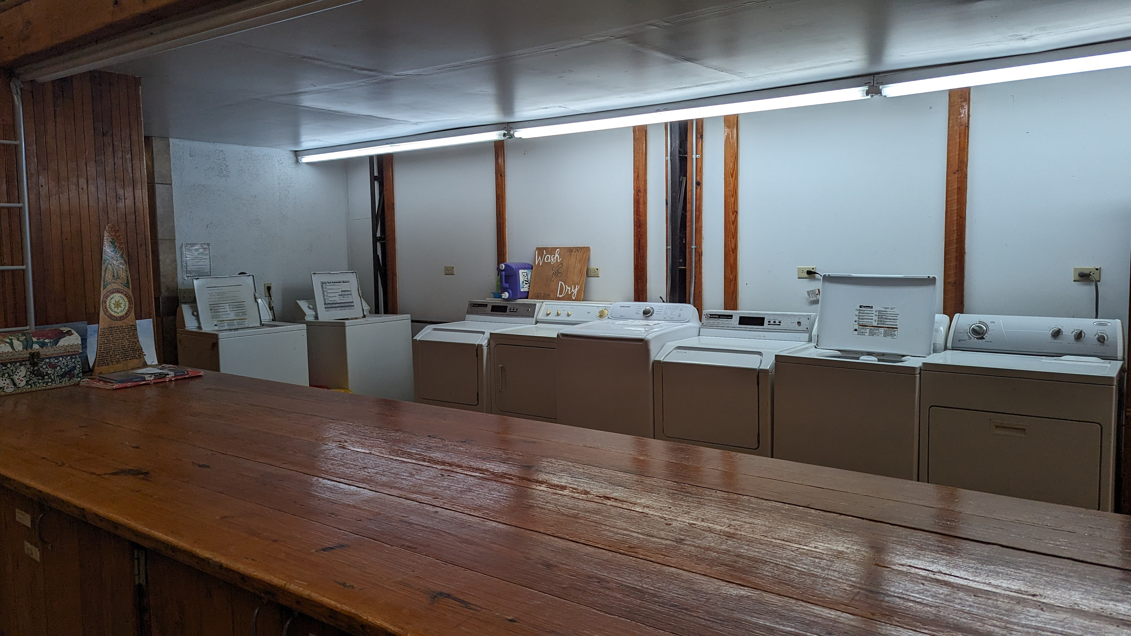 Laundry area in Guest facilities building 