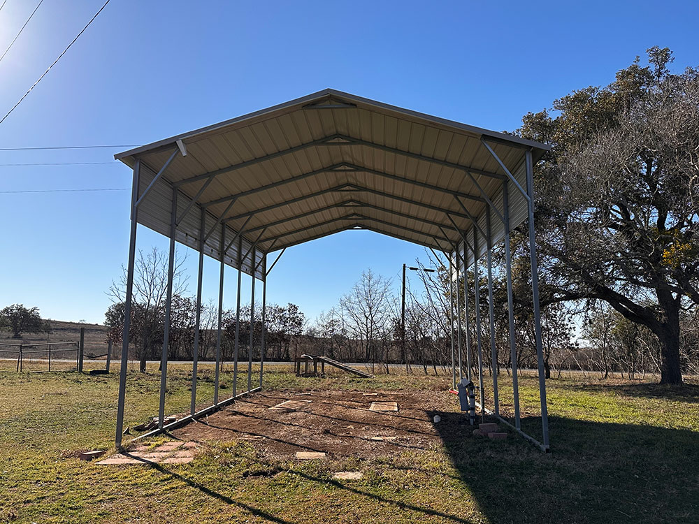 Covered RV spot with full hookup