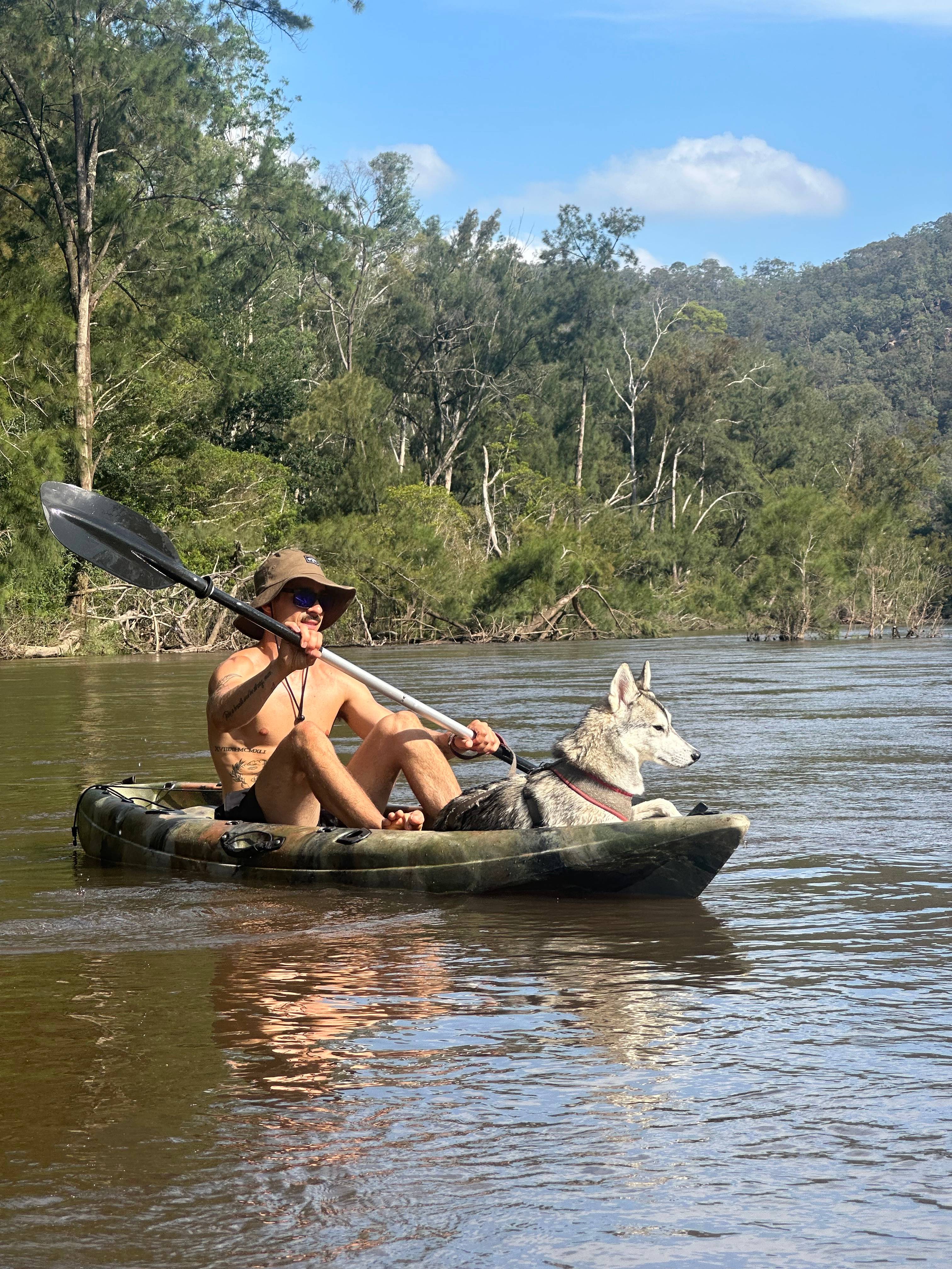 "DeView" Colo River Camping