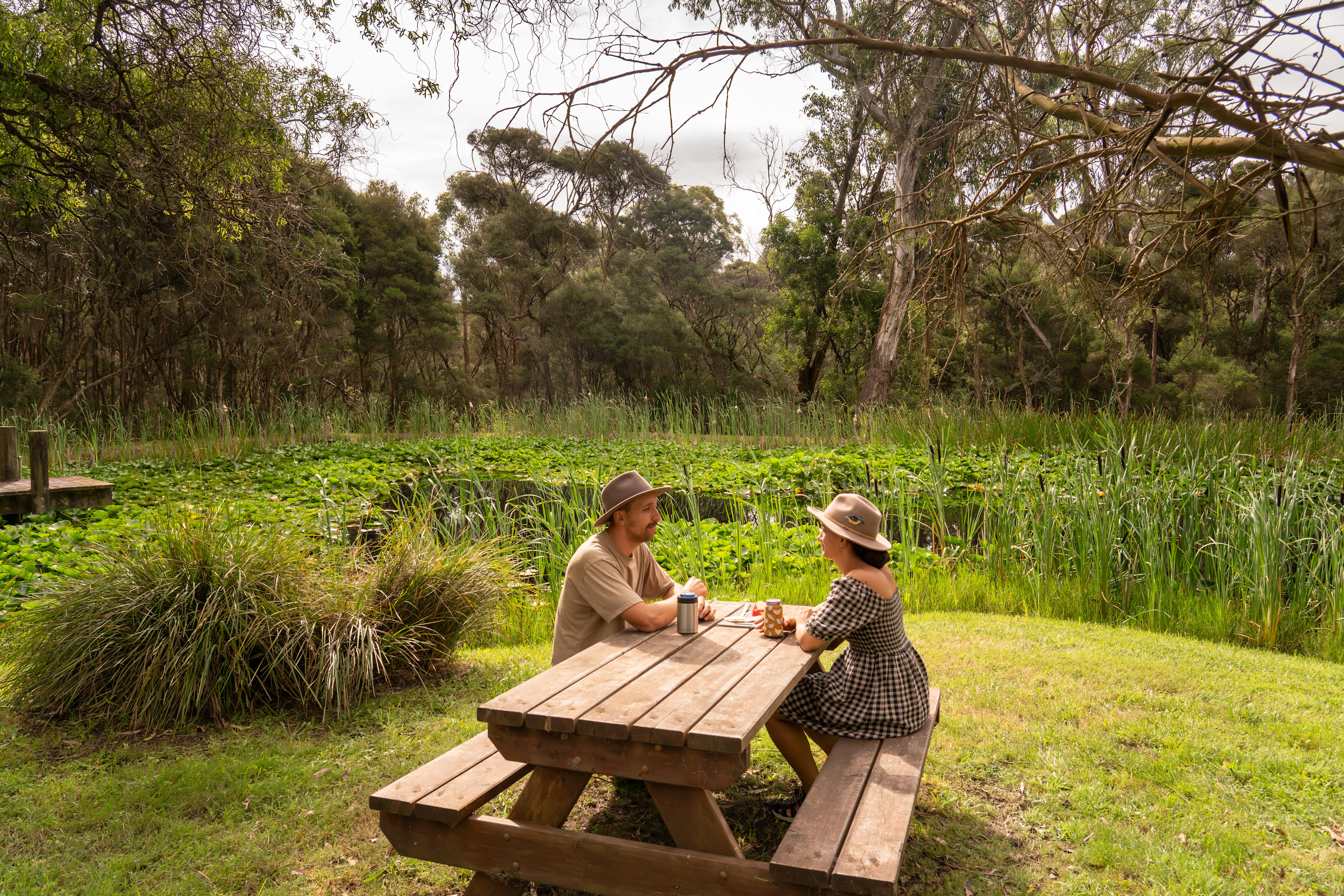 Nibbles and drinks down by the dam