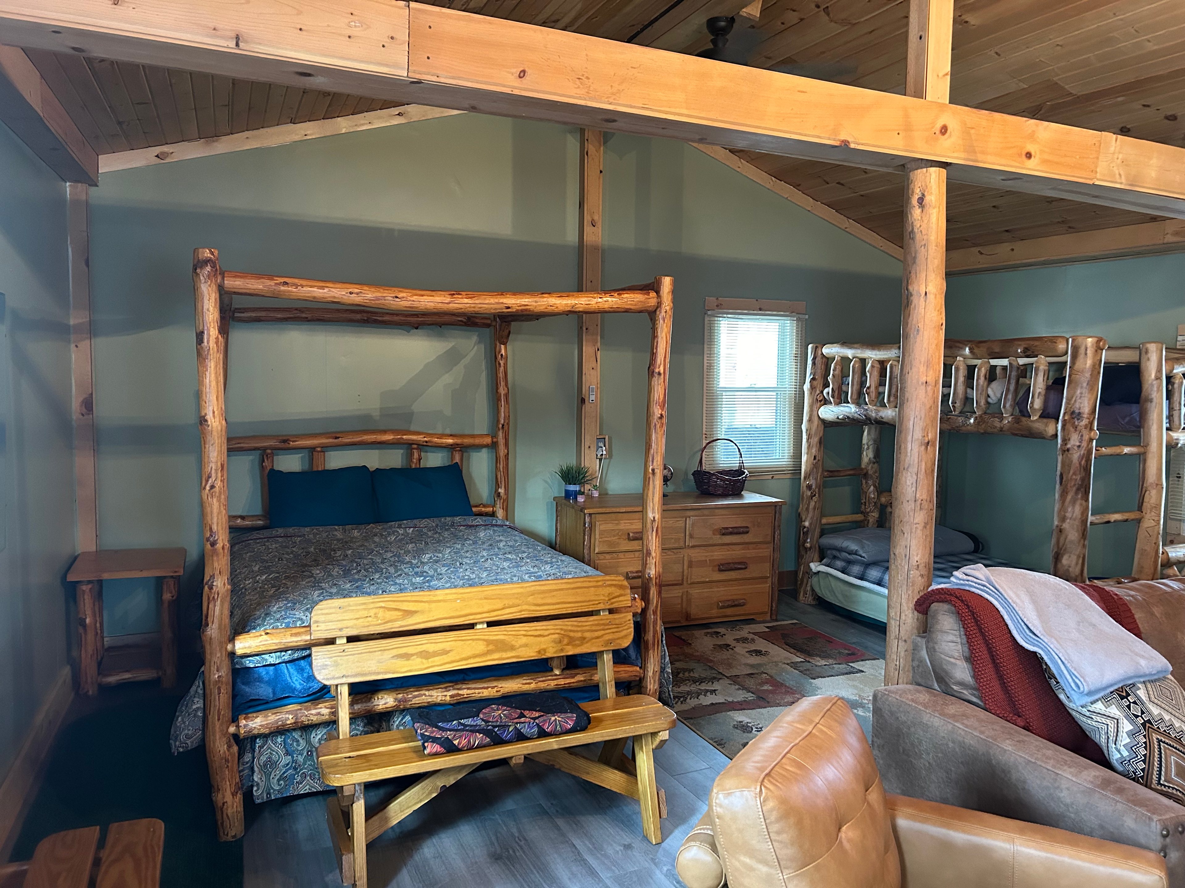 The cozy mountain cabin