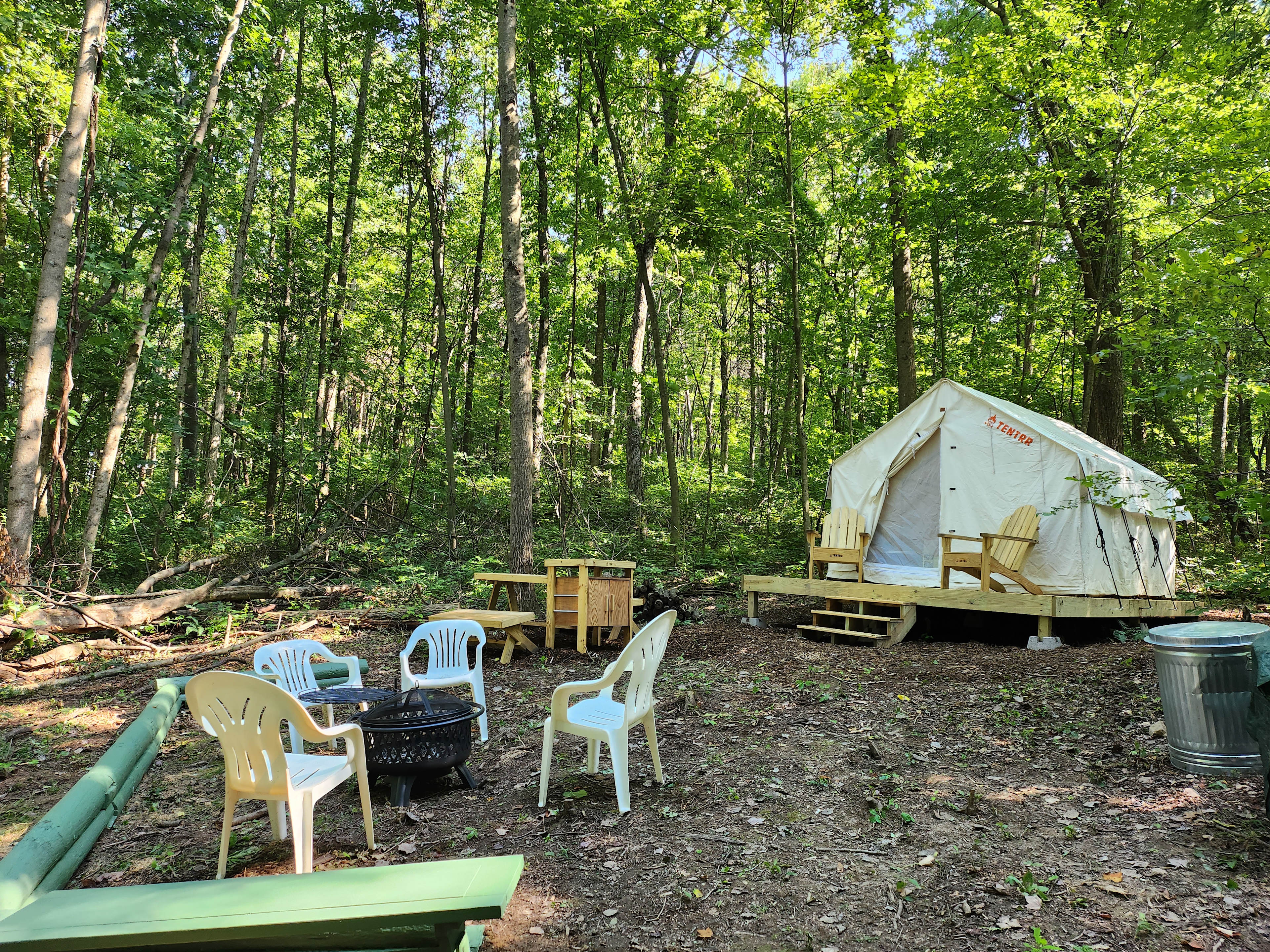 Lazy Ferret Glamping