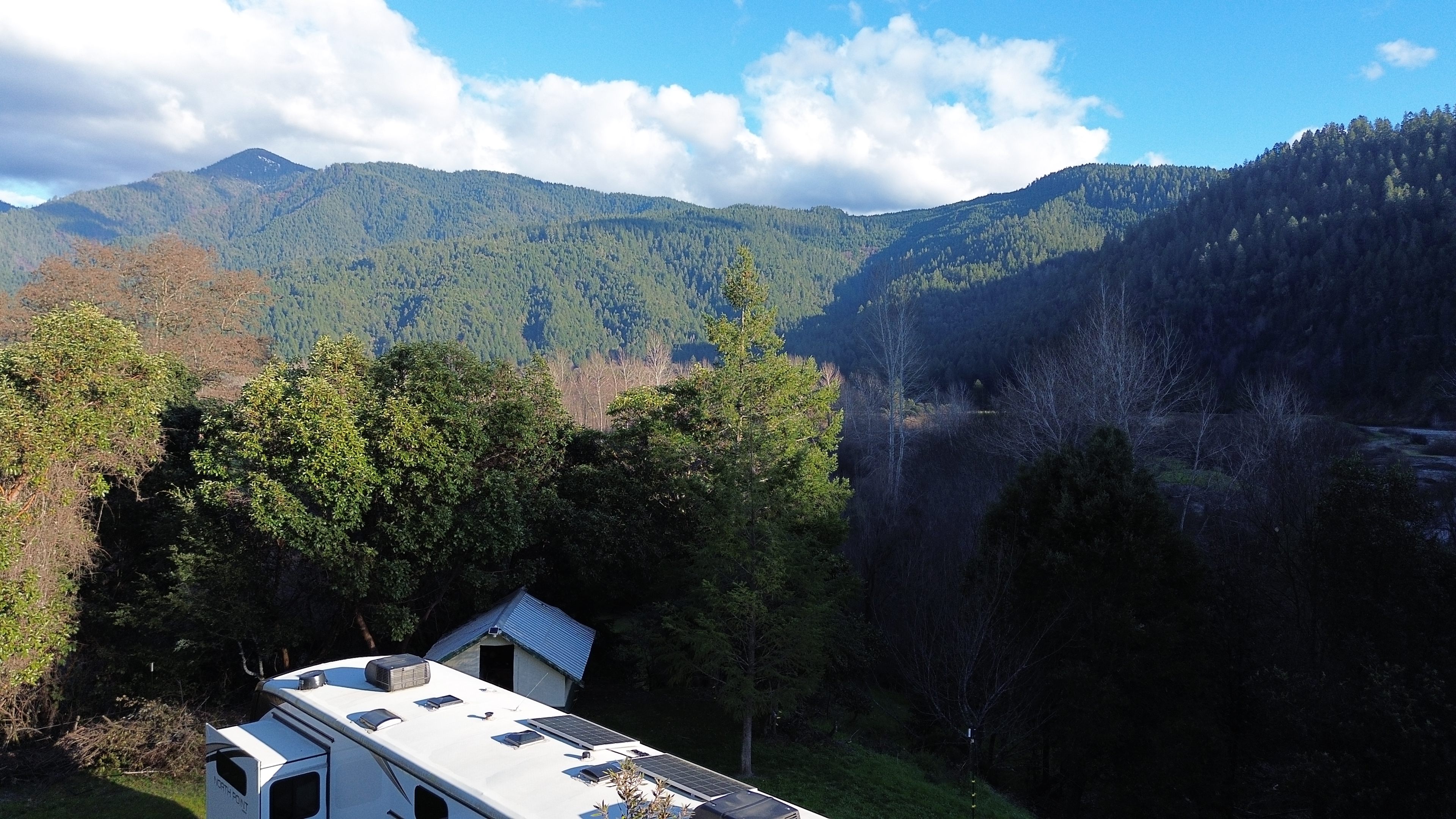 Klamath River Village: Riverfront