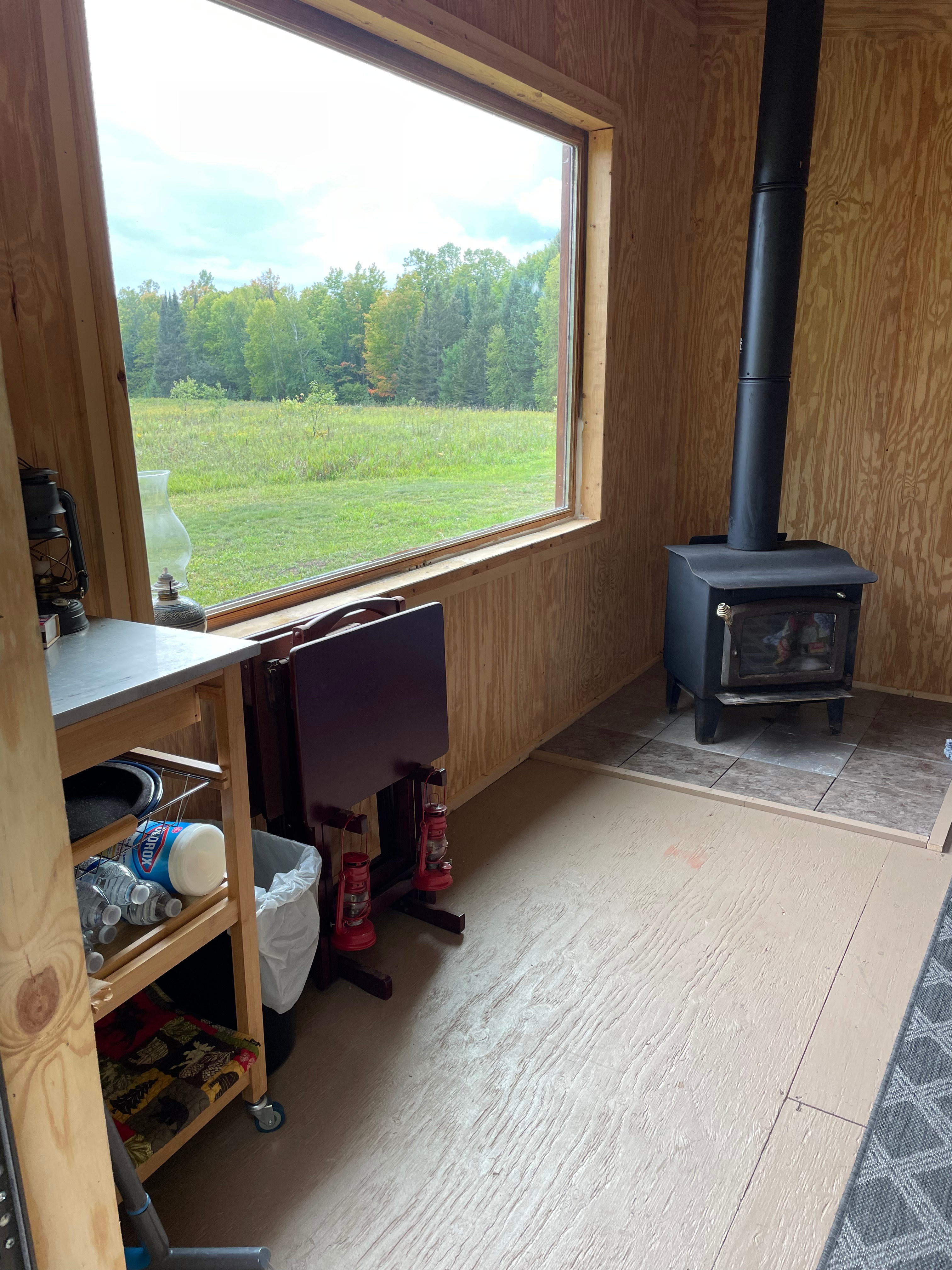 Simplicity @Top Of The Hill Huskies