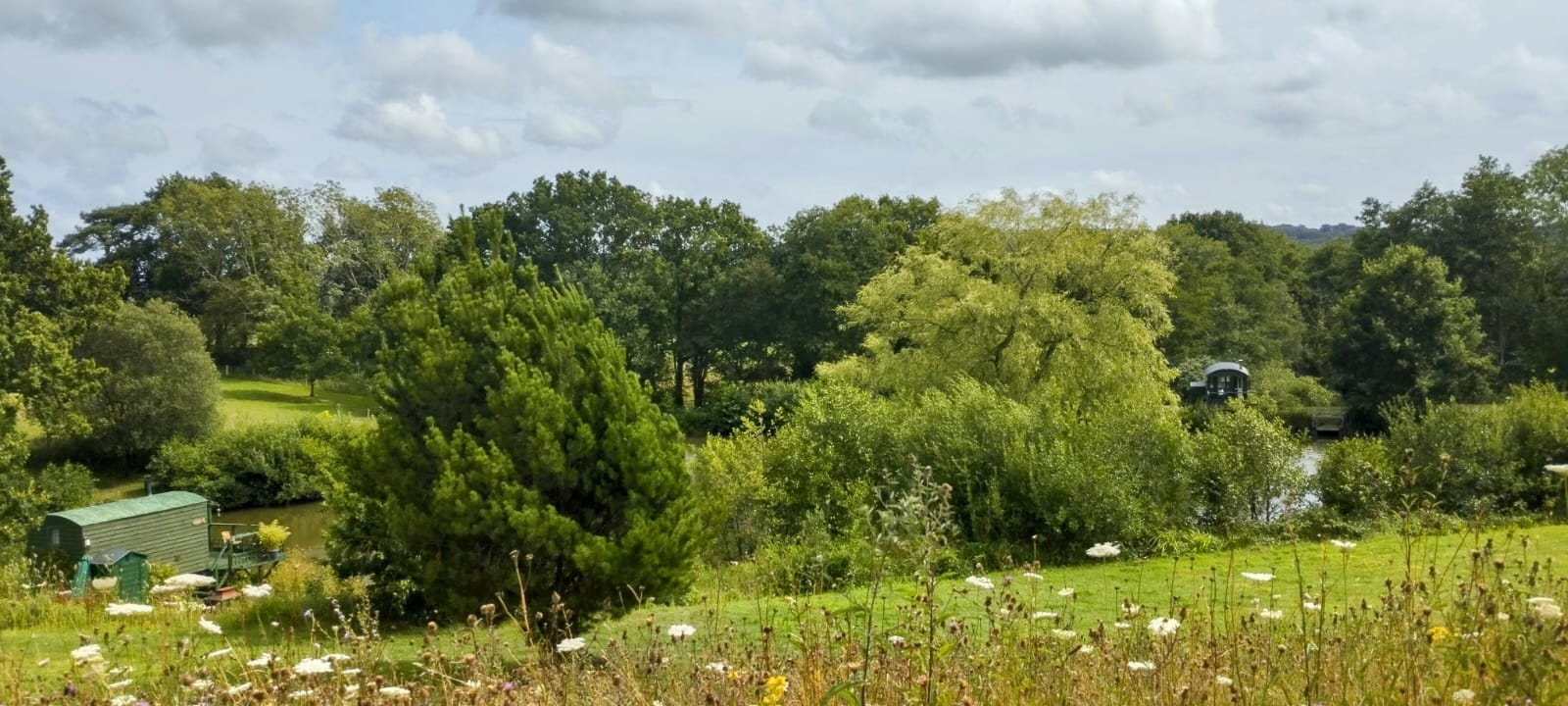 Hastingford Fishery Glamping