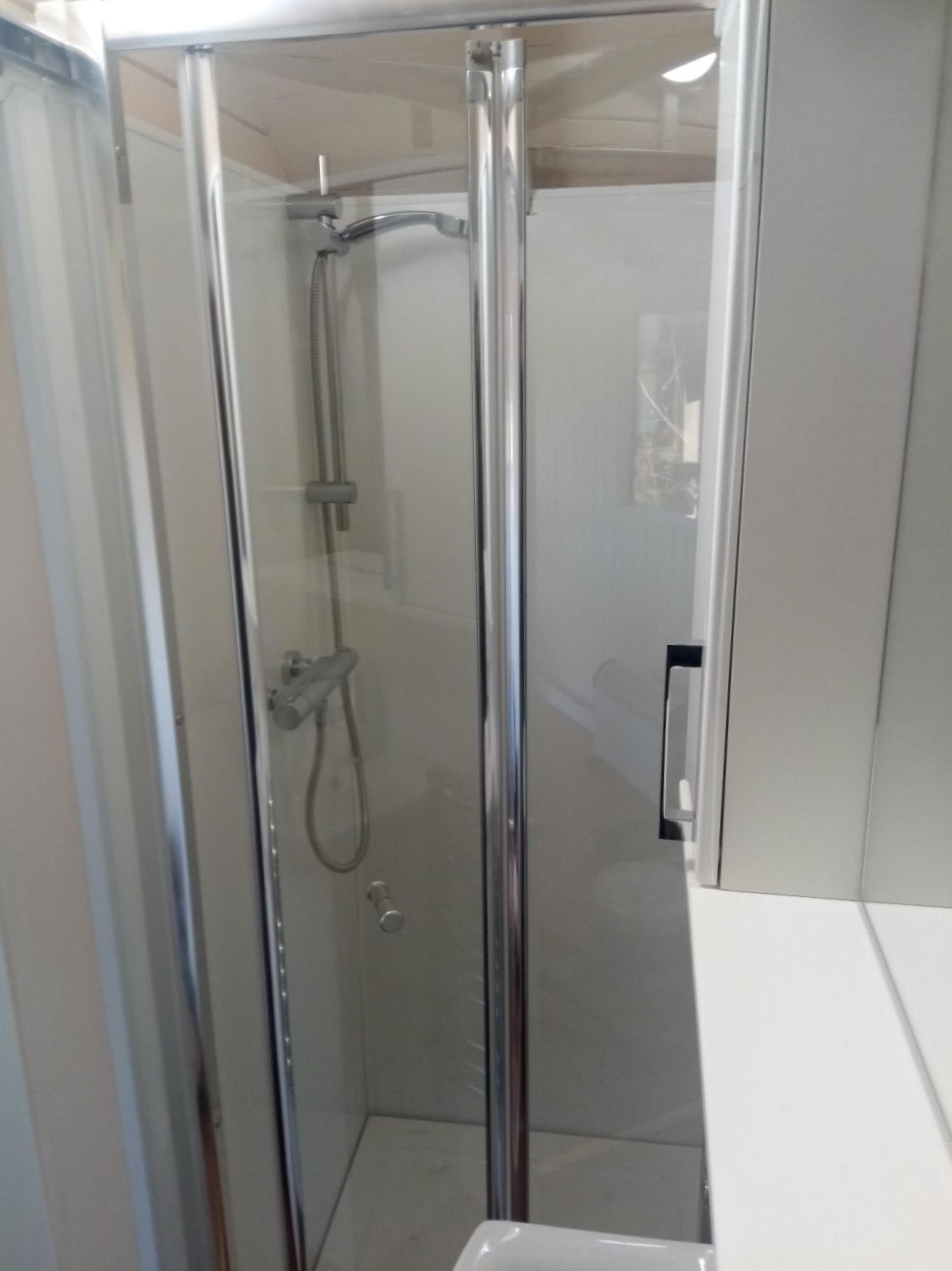 Hastingford Fishery Glamping