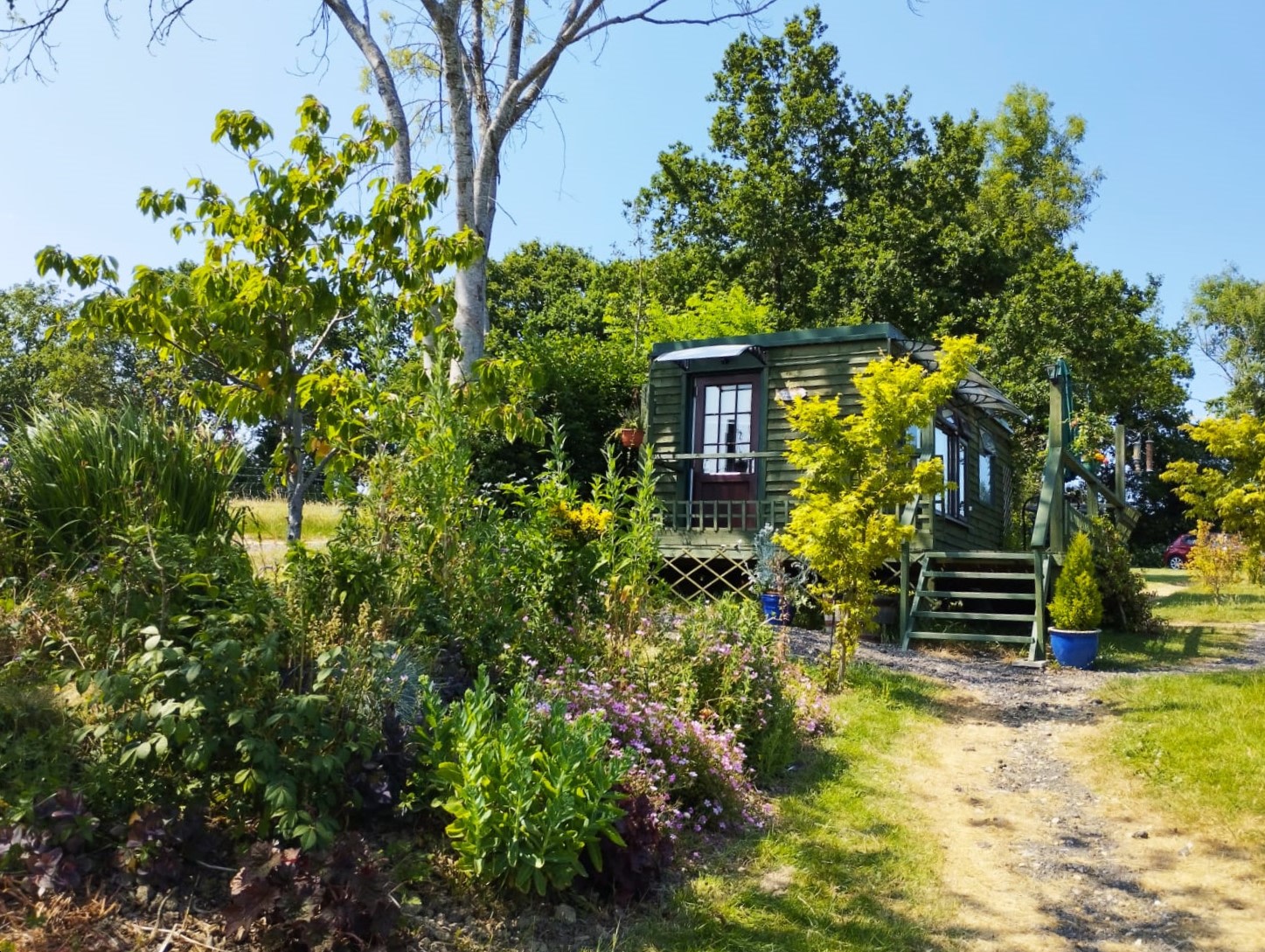 Hastingford Fishery Glamping