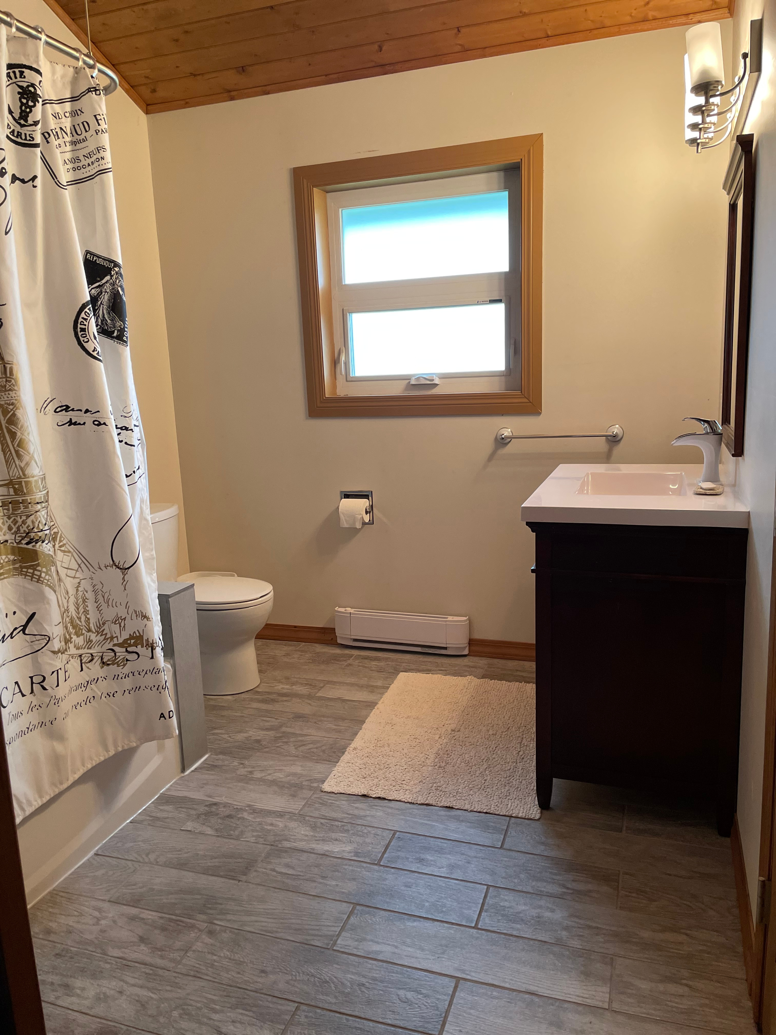 The Sunset Ridge on Big Bar Lake