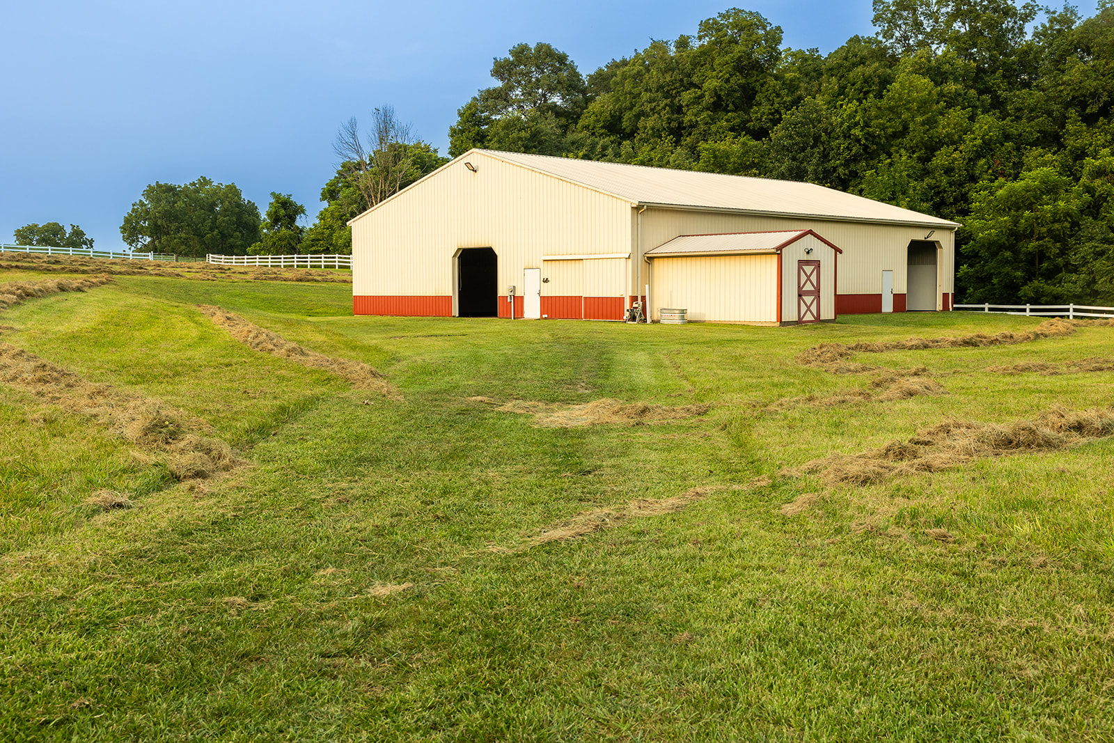 Rolling Hills Farm And Stables