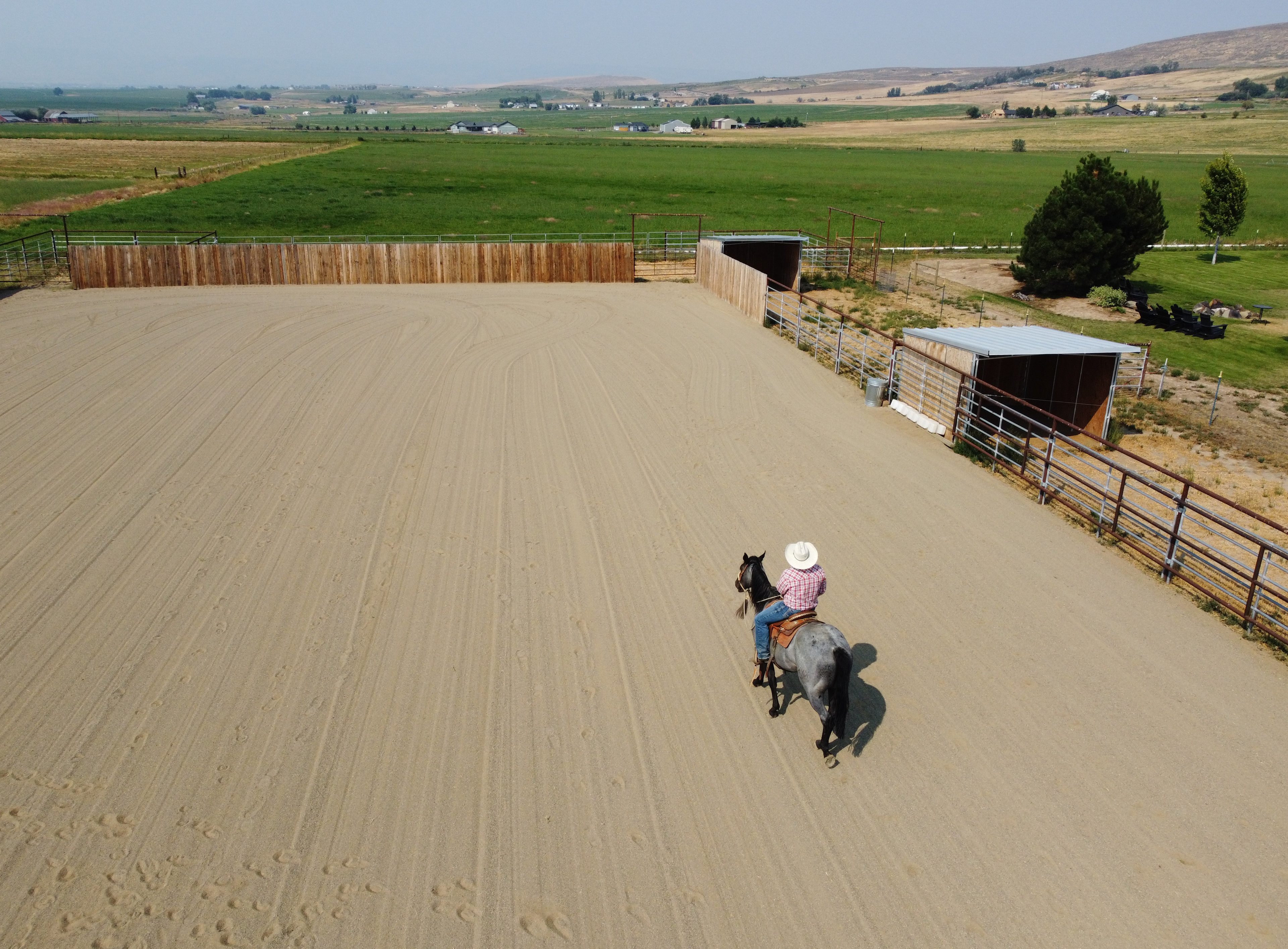 Westward Haven Arena/RV/Horse Hotel