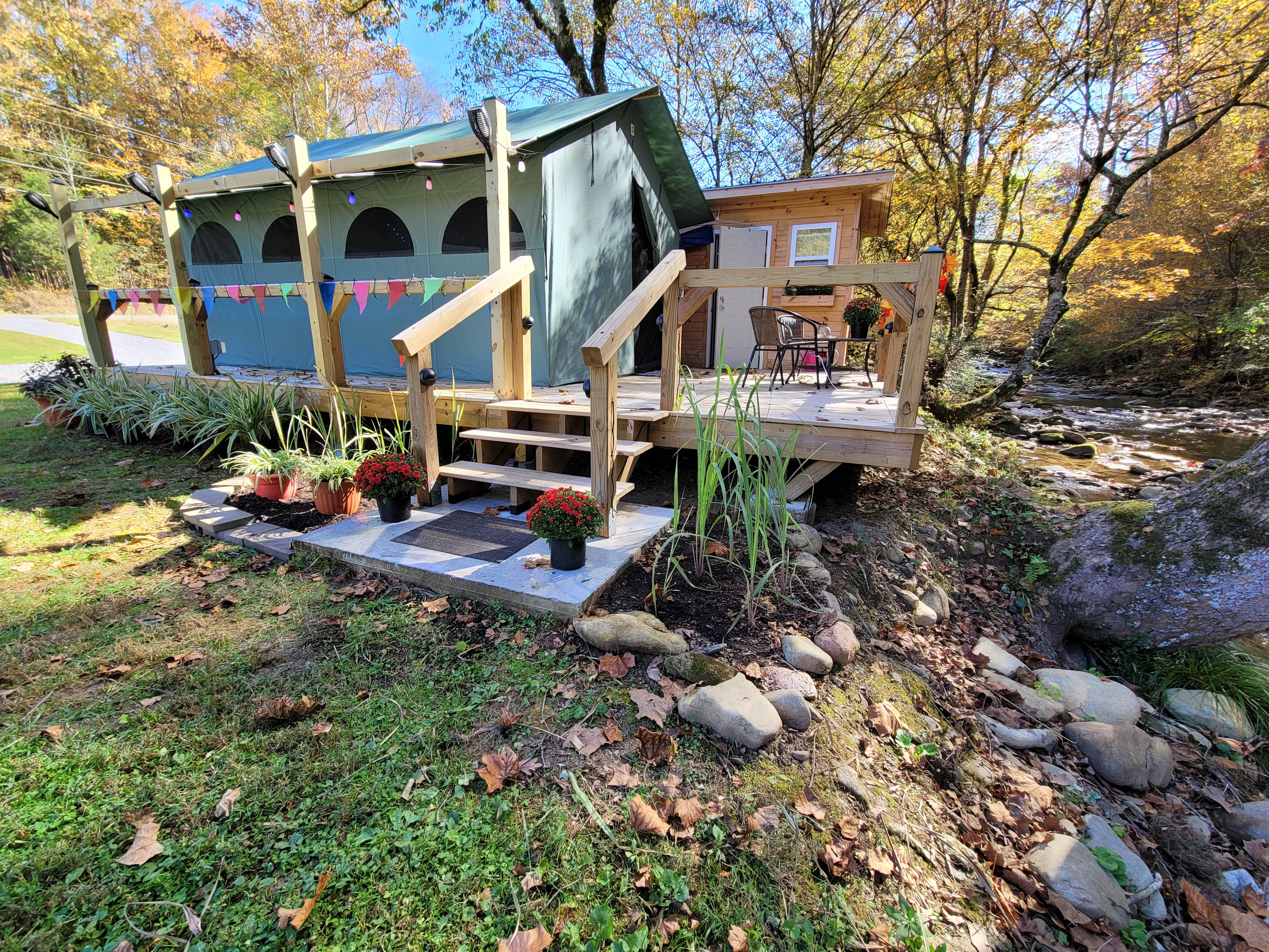 Creekside Stayz Campground
