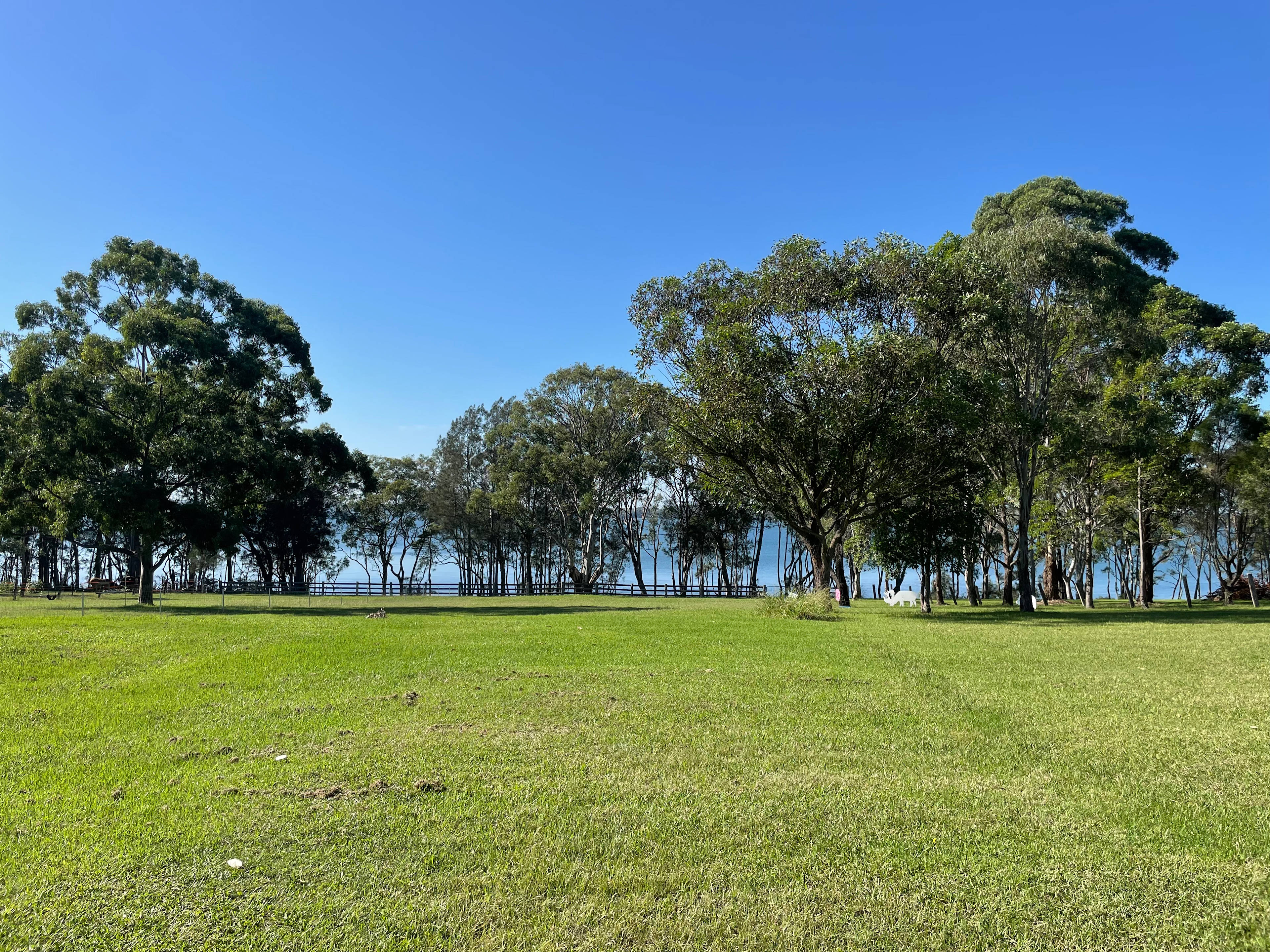 Farm Stay on Beautiful Lake Mac