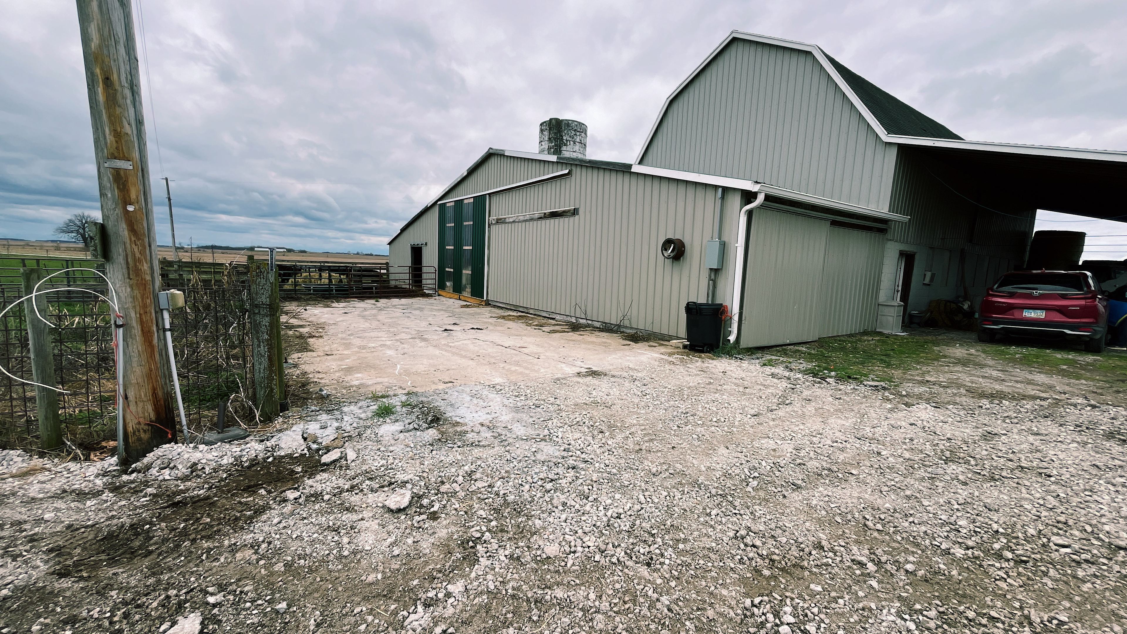 GloryField Hospitality Farm