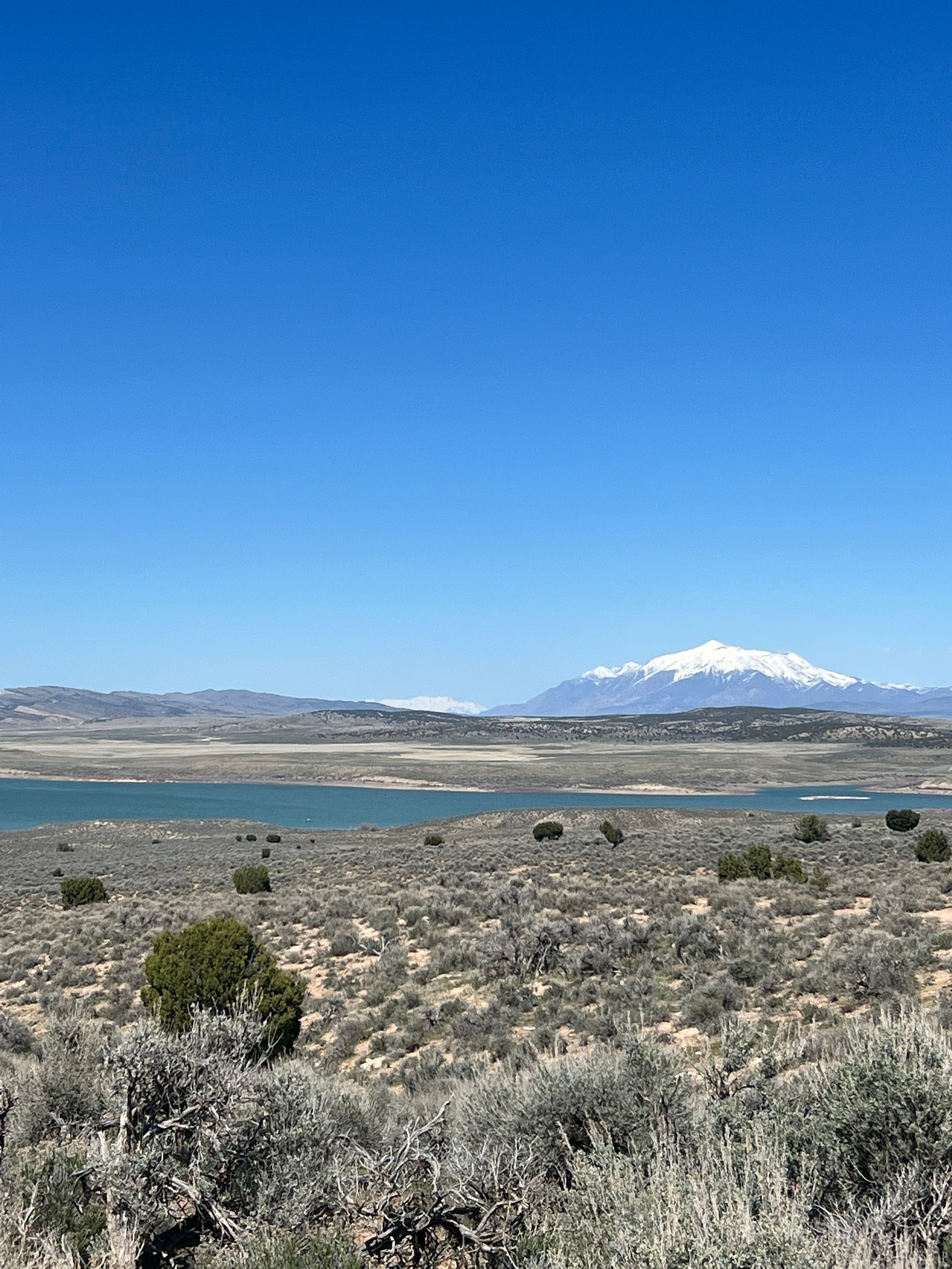 We are only 10 minutes from Yuba Lake.