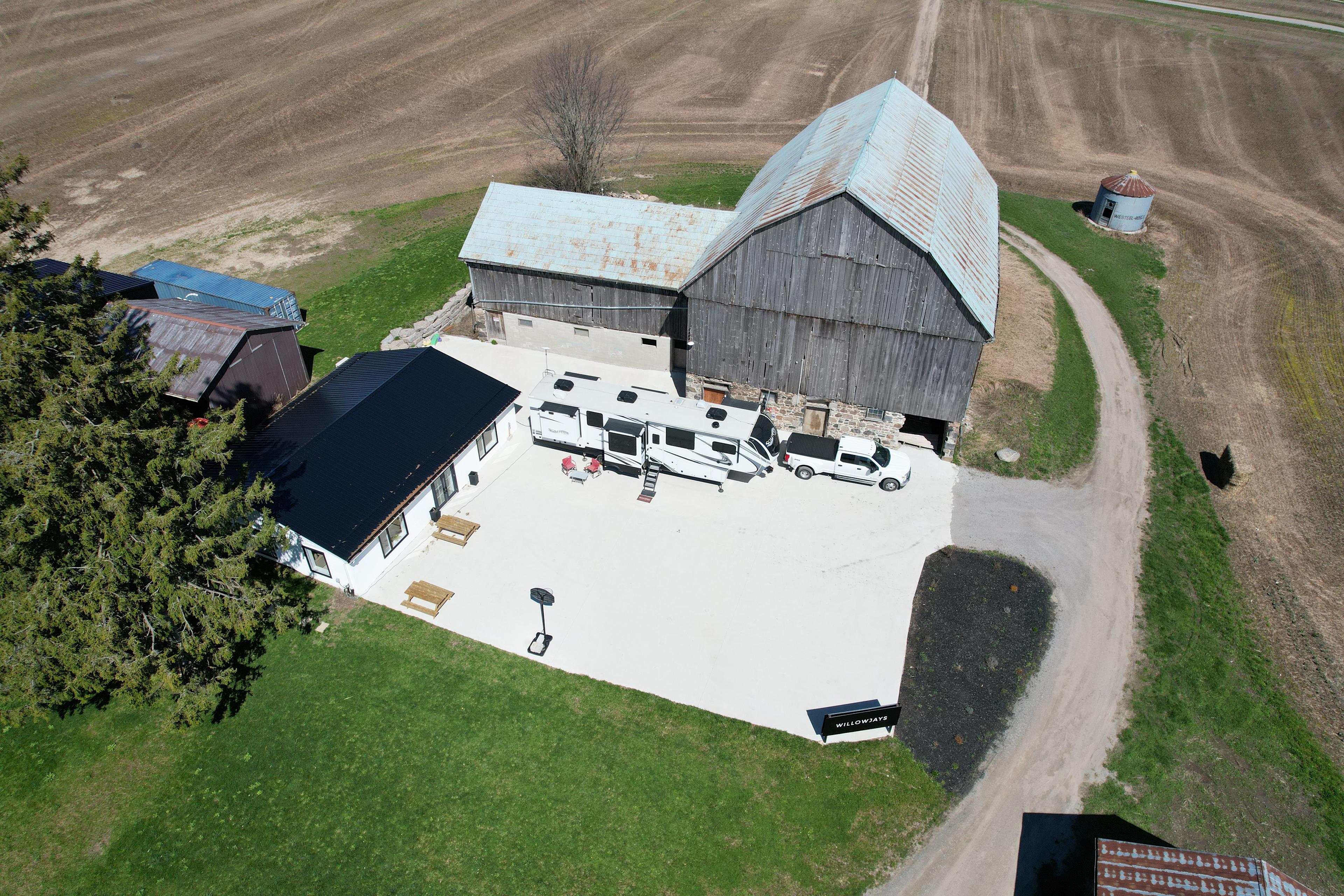 WILLOWJAYS (Farm with Views)