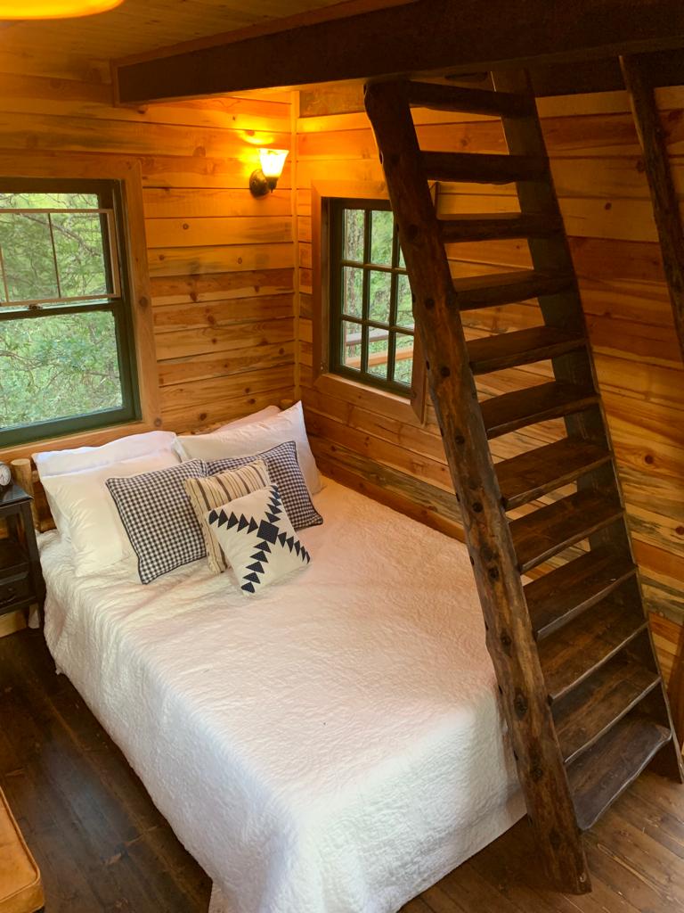 B&B Treehouse Ranch
