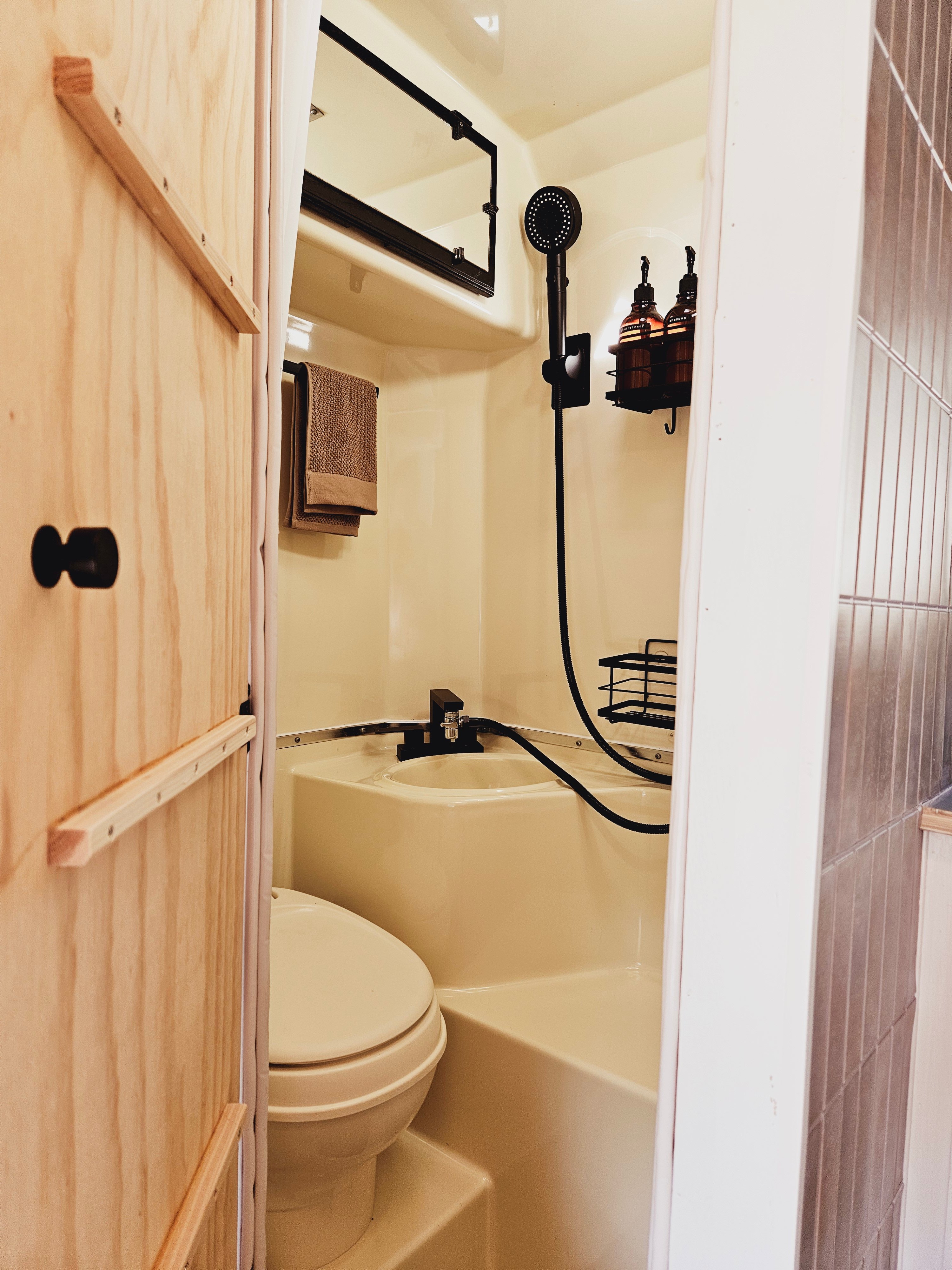 *Charming Vintage RV*Bbq*Wineries*