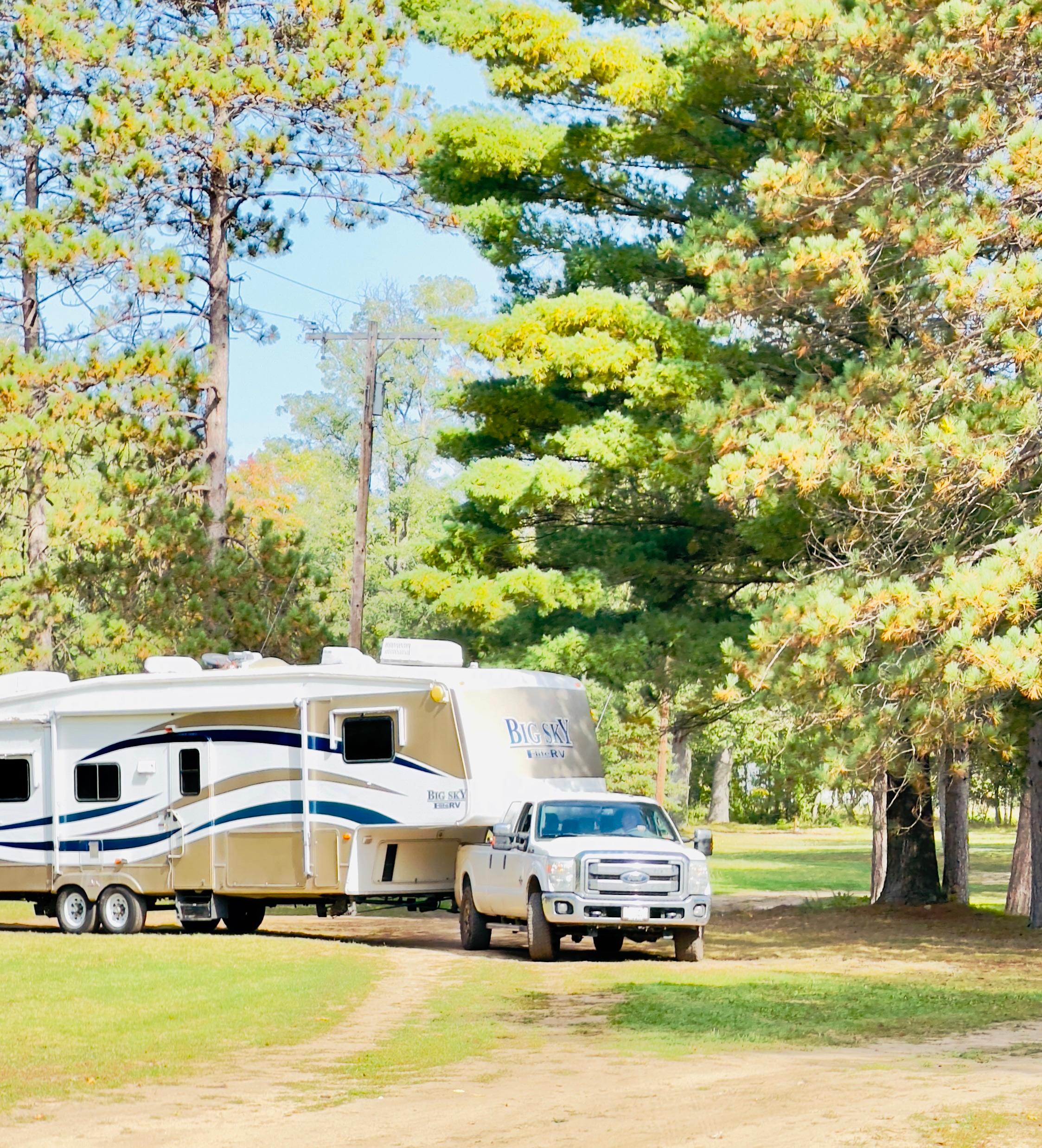 Gray's Riverside Camp
