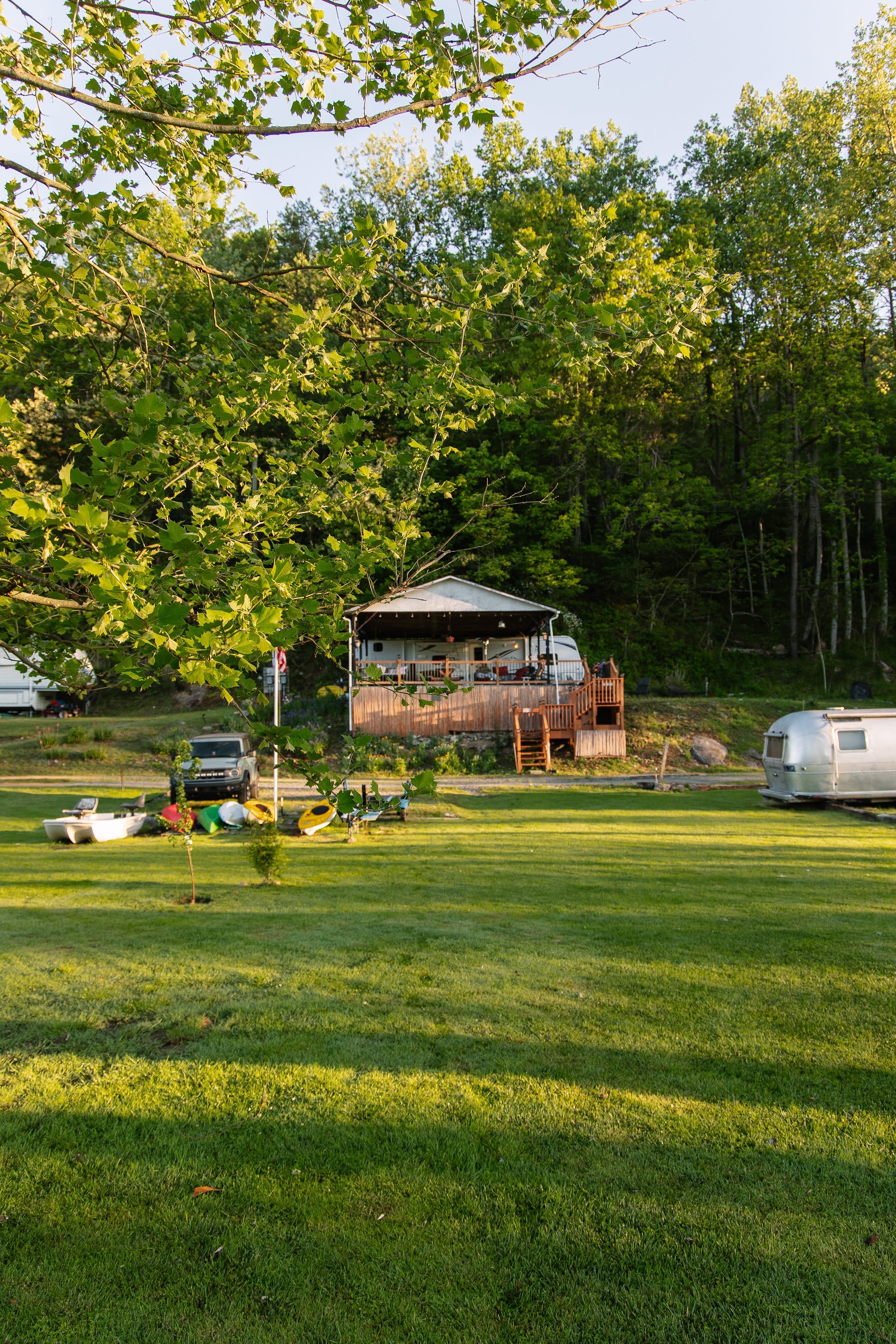 Riverside-Glamping on the New River