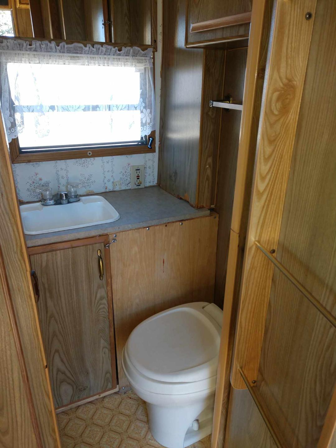 Buckaroo Bunkhouse Camping