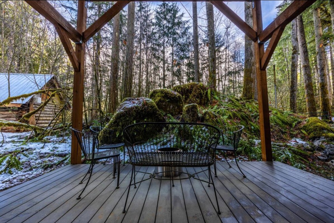 Common area deck