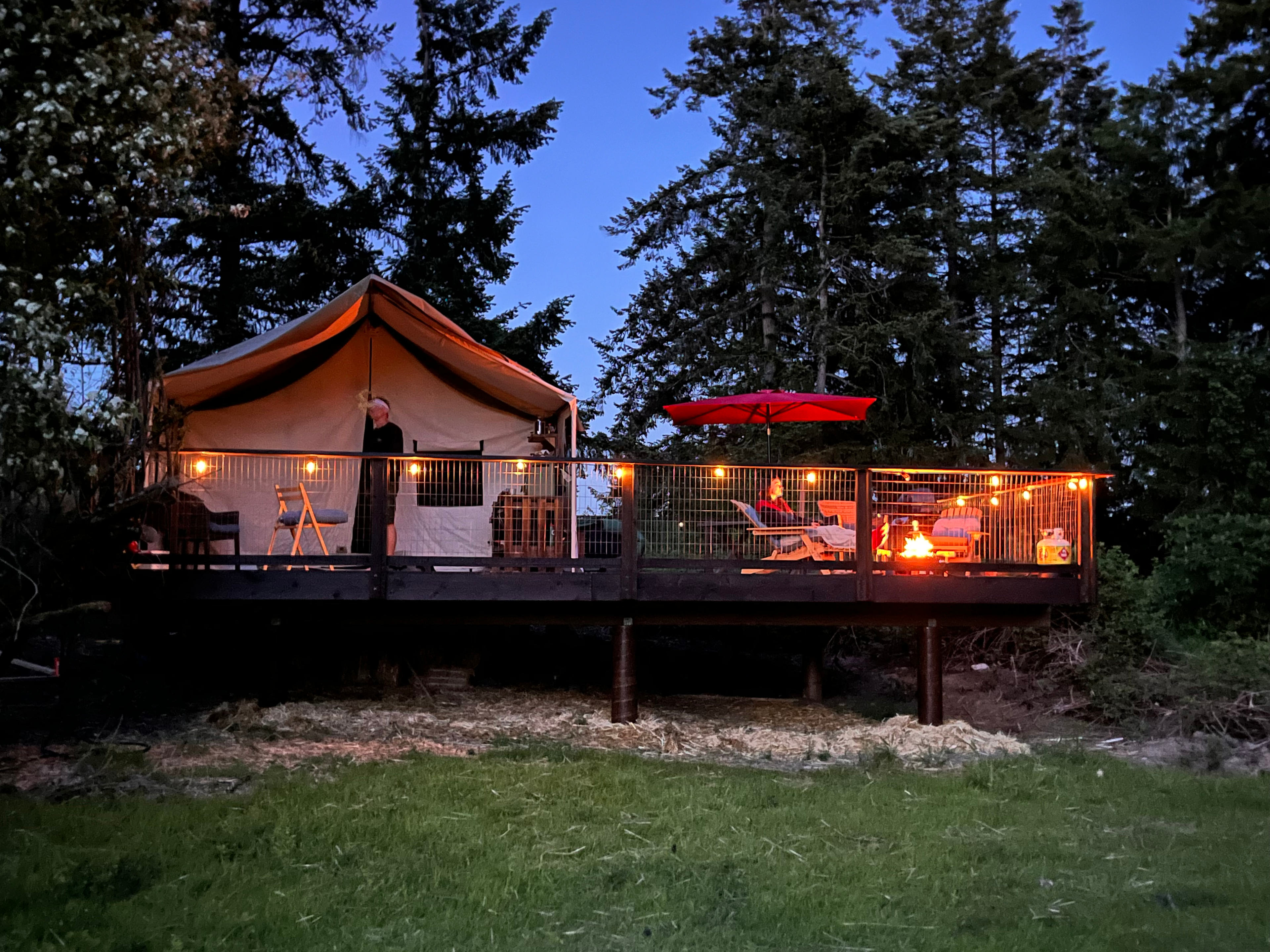 The Glamping Beachcomber