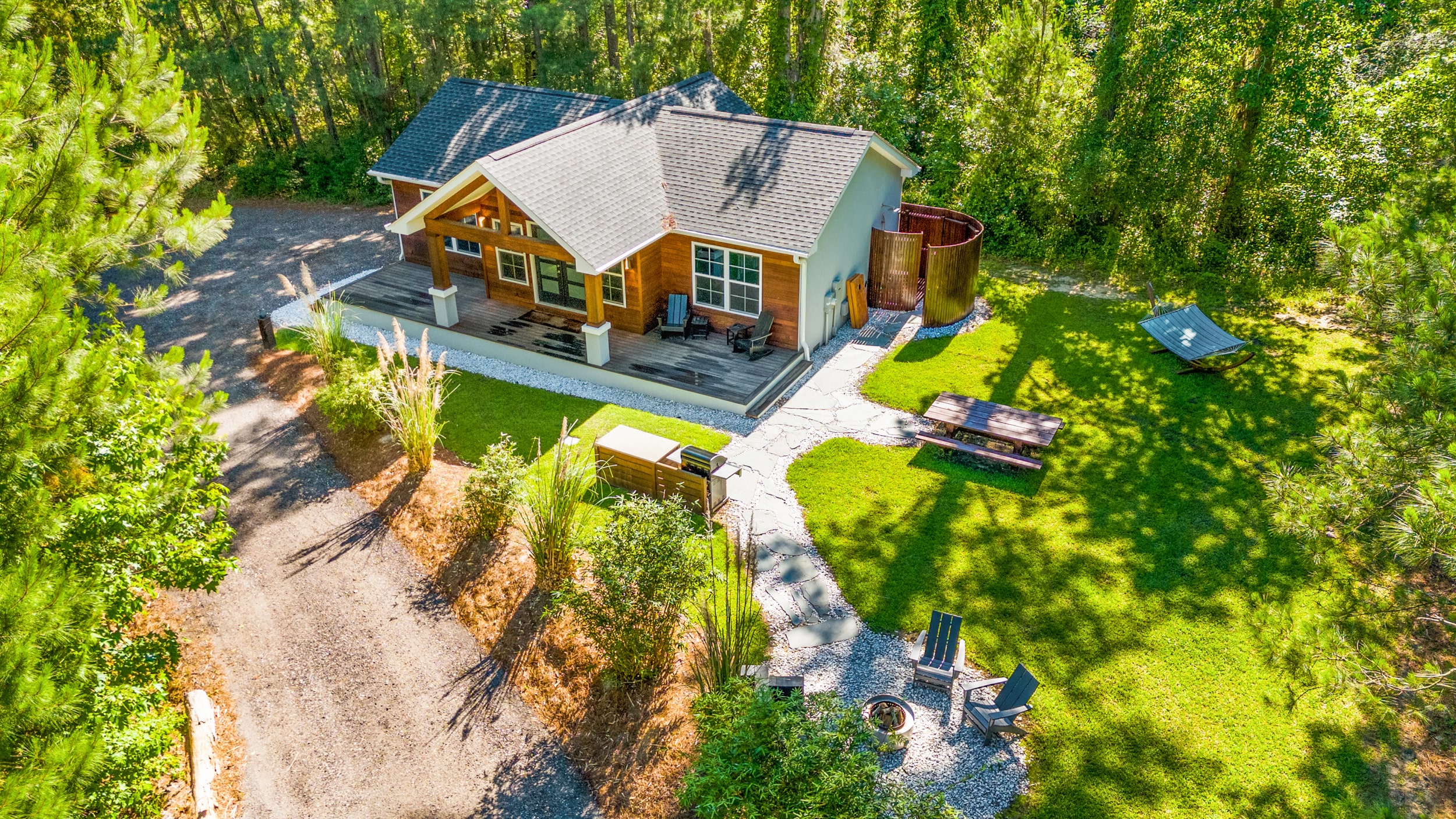 Laurel Oaks Estate