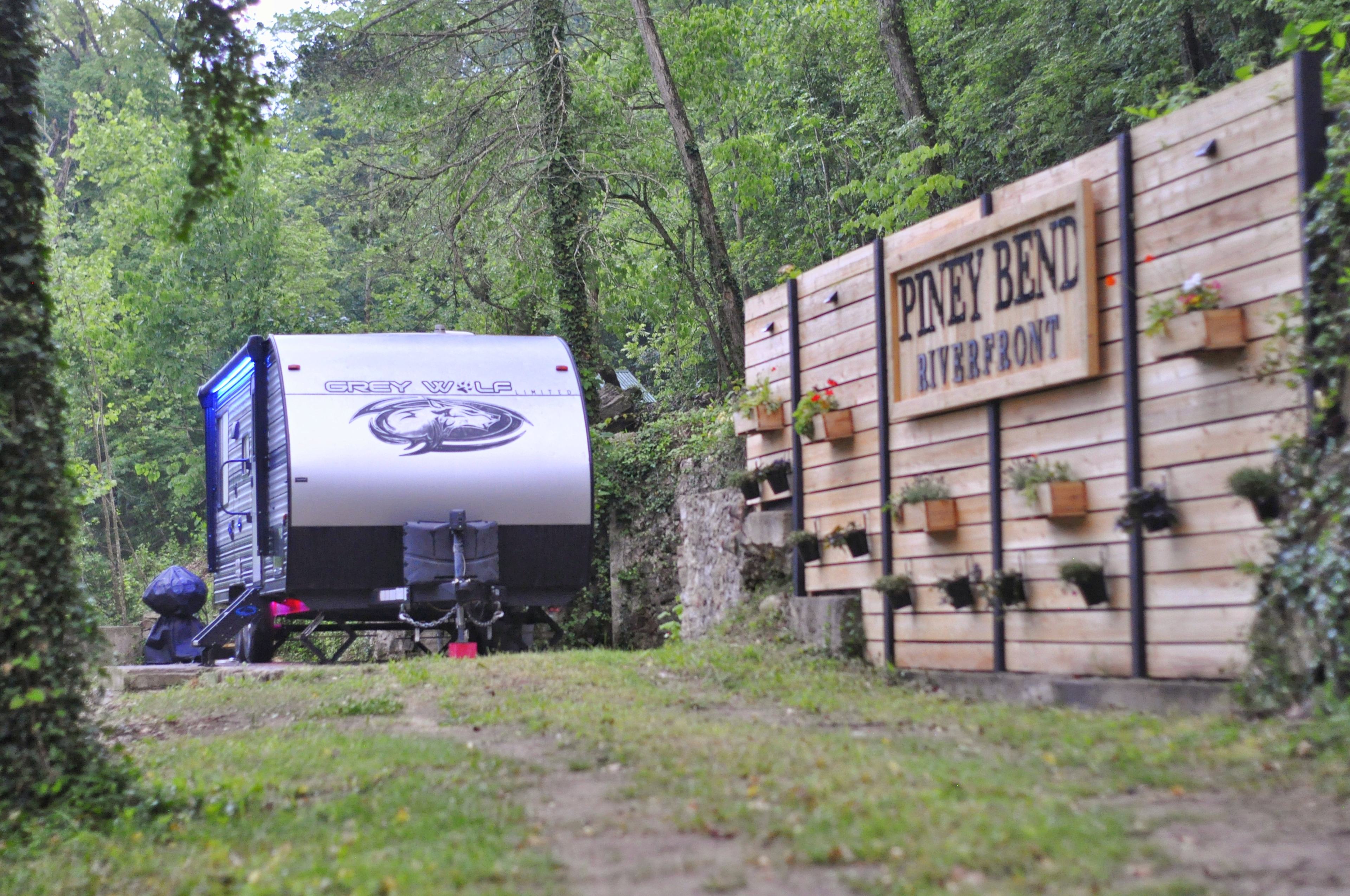Ozarks Piney Bend Riverfront