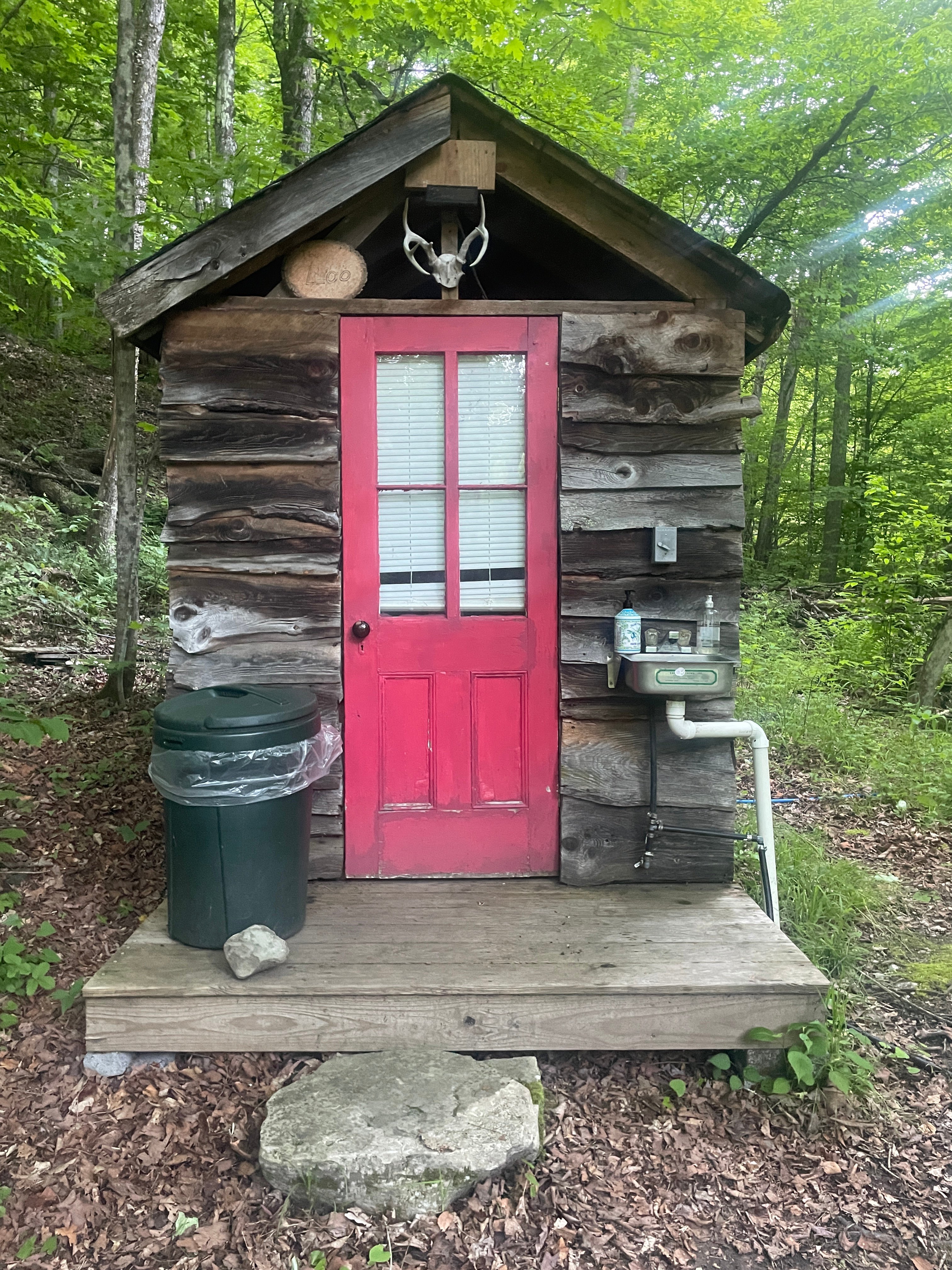 Very clean outhouse 