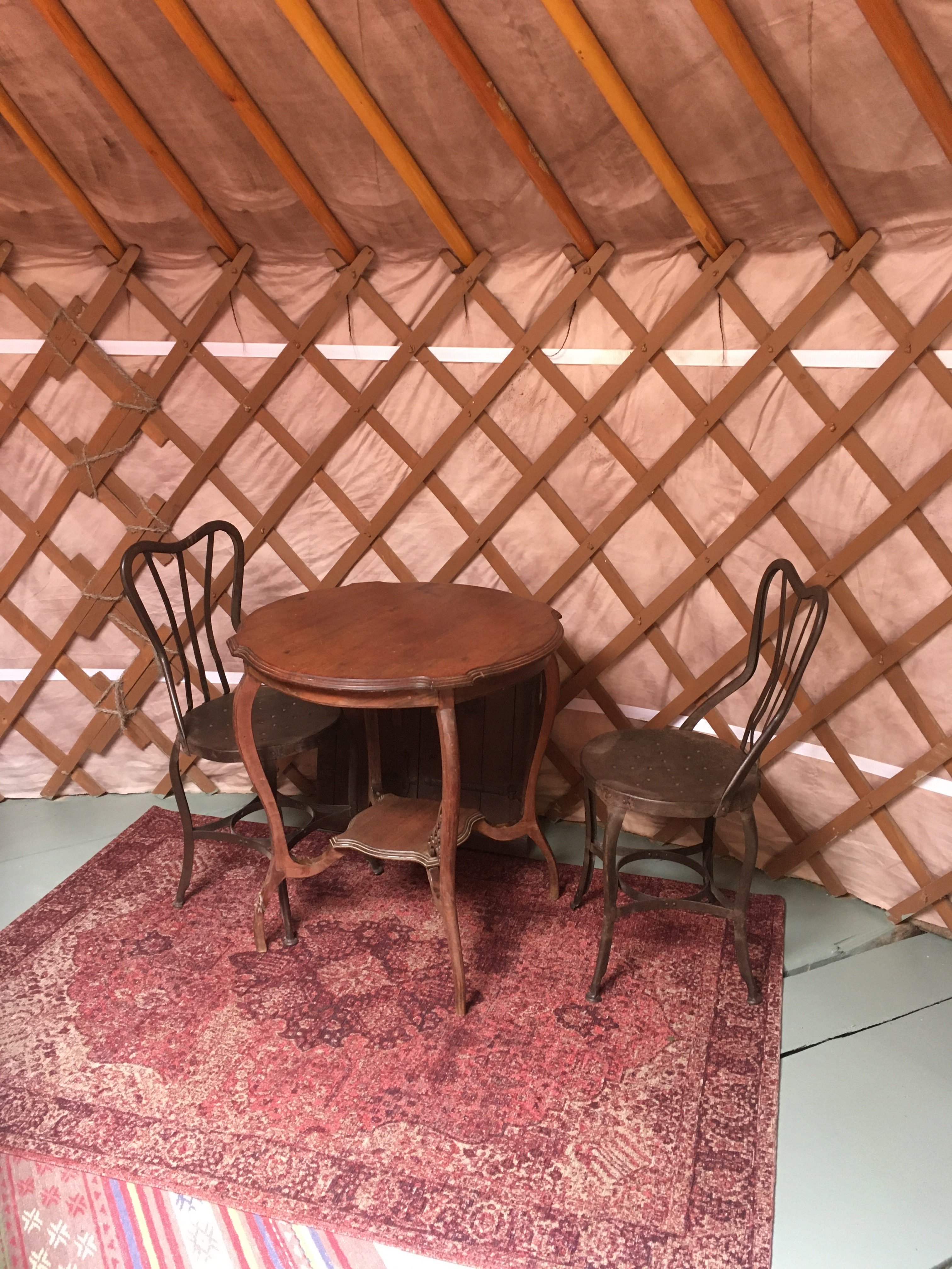 Gardd Afon/River Garden