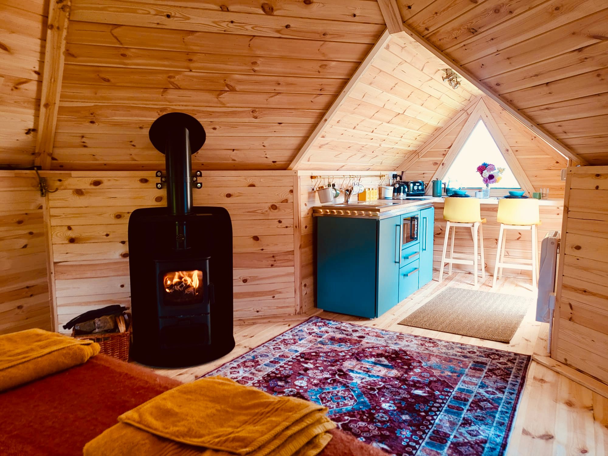 Stairway to Devon - Huts & Tubs
